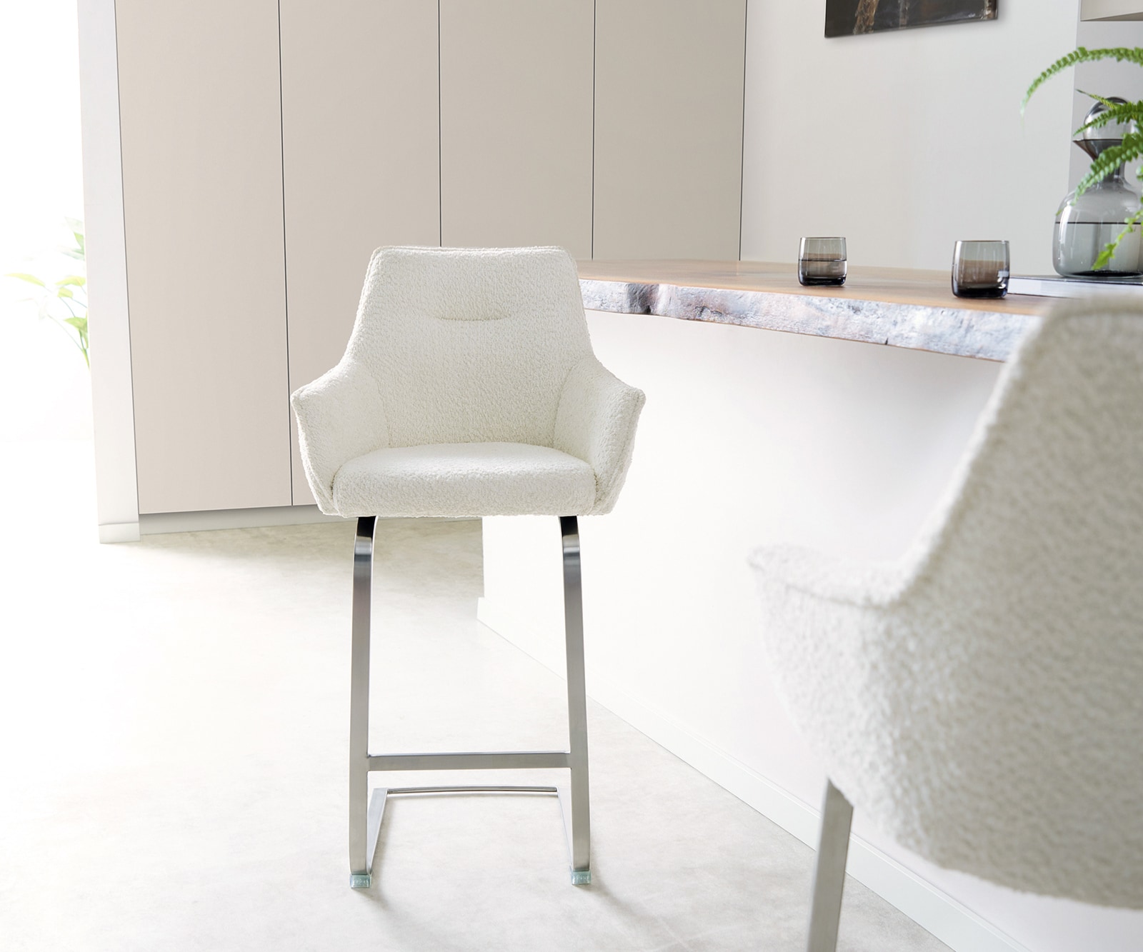 Chaise-de-bar Alja-Flex Bouclé Blanc cadre luge plat Acier inoxydable Ressorts ensachés 2