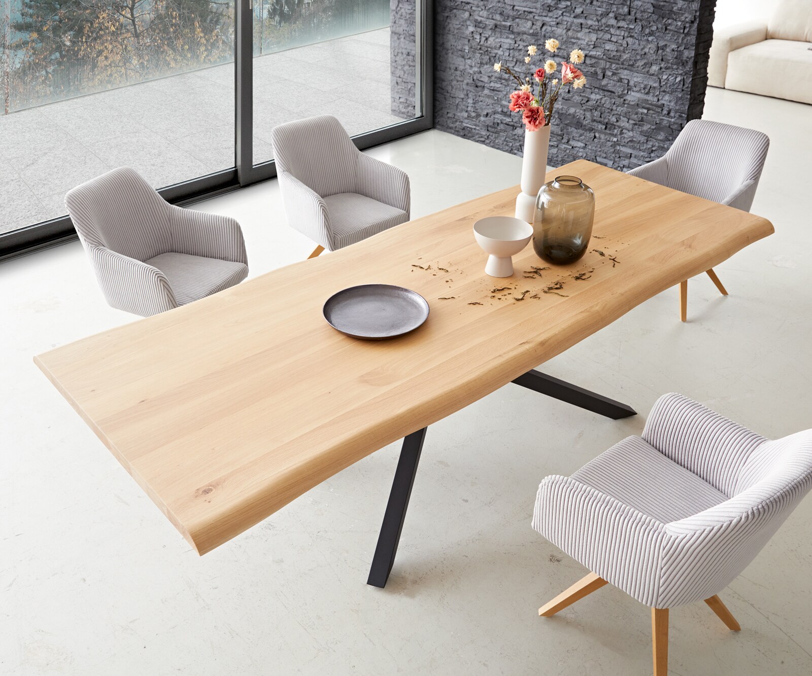 Table à manger Edge 260x100 chêne nature cadre croisé rectangle noir Live-Edge 4