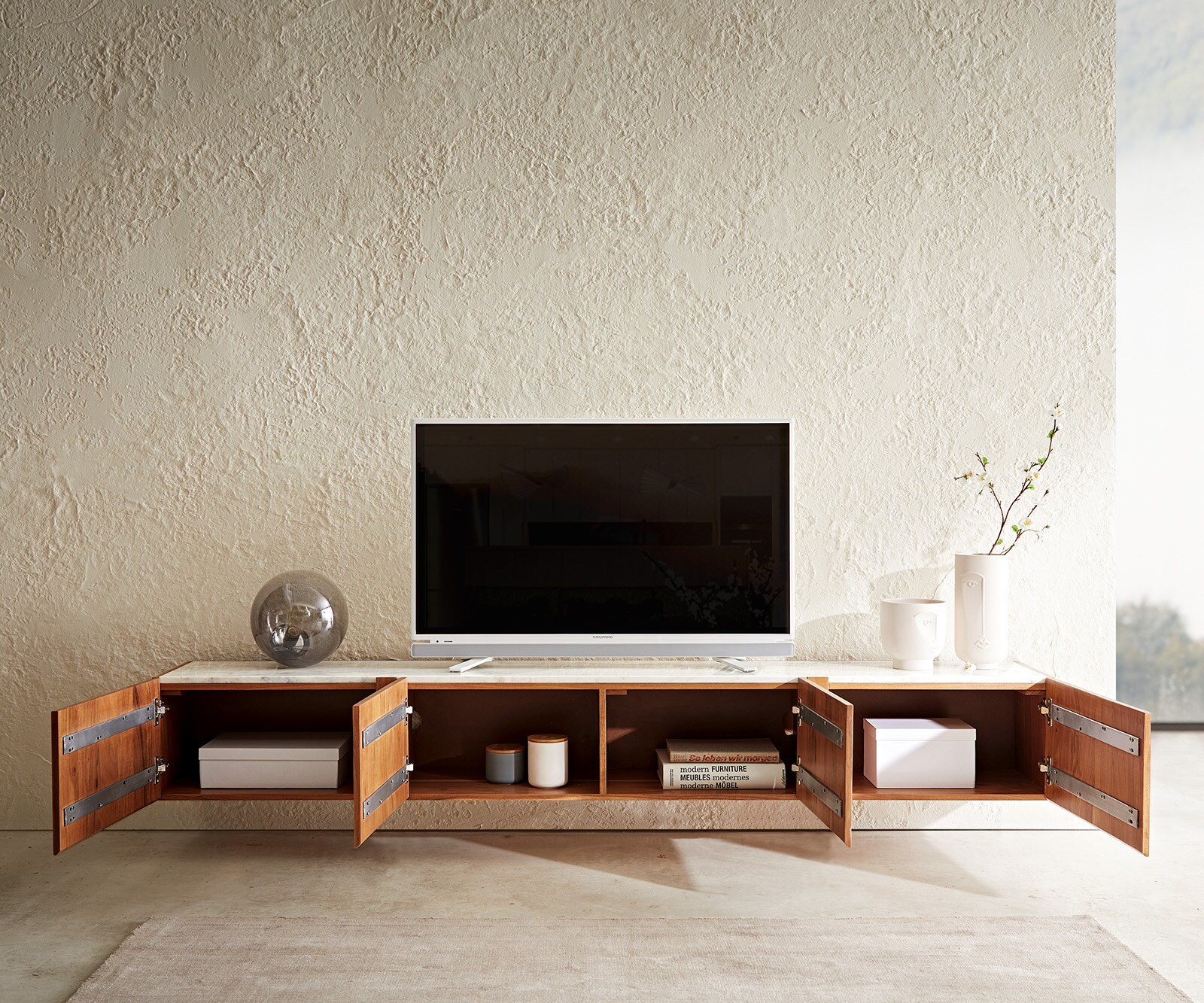 Meuble-TV Secara 220 cm acacia naturel 4 portes marbre flottant 4
