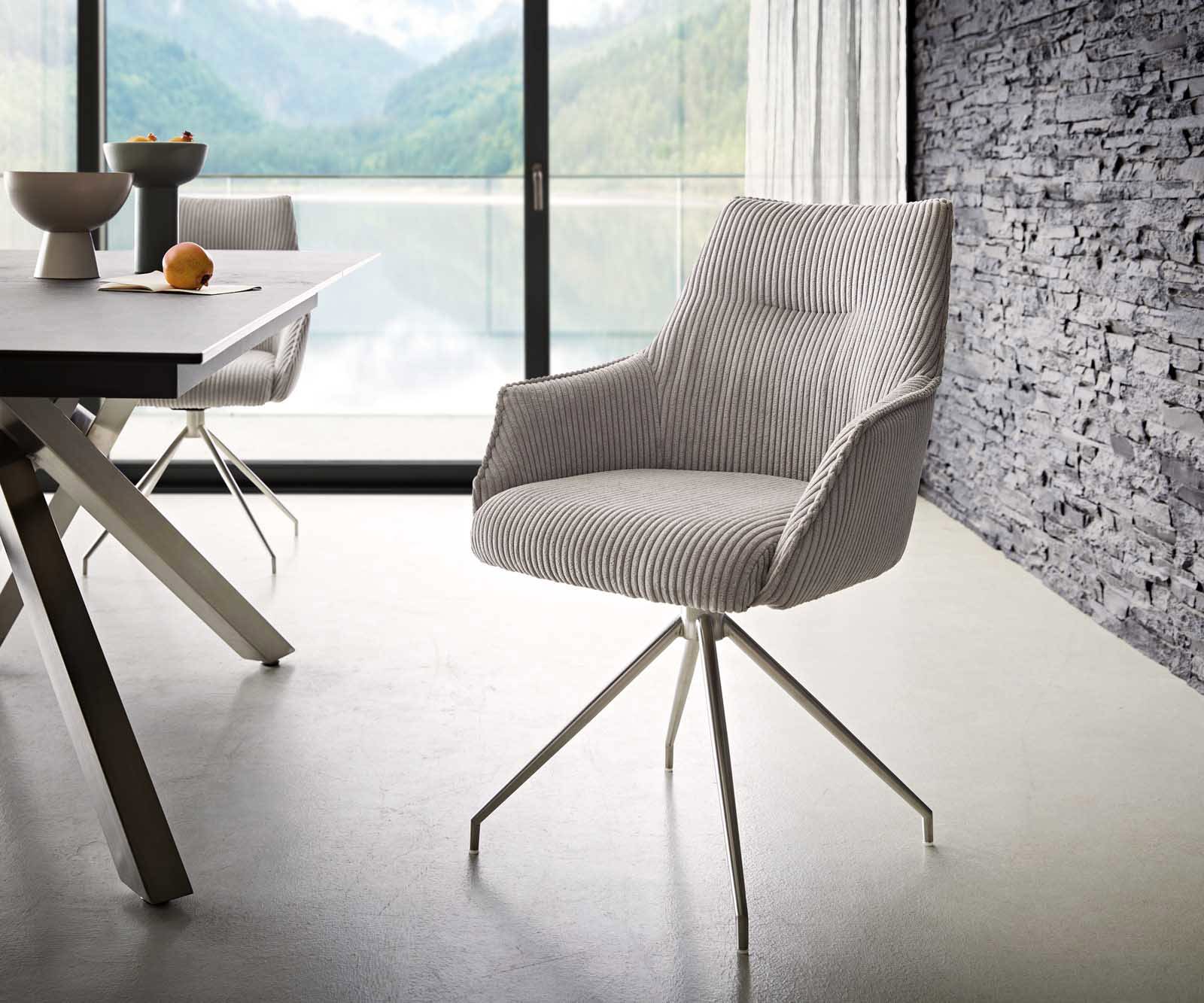 Chaise-pivotante Alja-Flex avec accoudoirs côtelé gris argenté pied croisé conique acier inoxydable brossé pivotement sur 180° ressorts ensachés