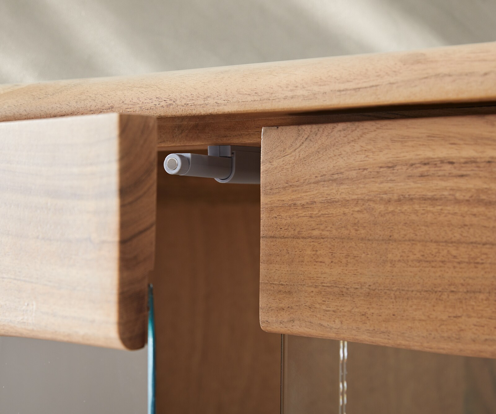 Vitrine Live-Edge 120x190 cm Acacia Naturel 2 portes 4 tiroirs Massif 5