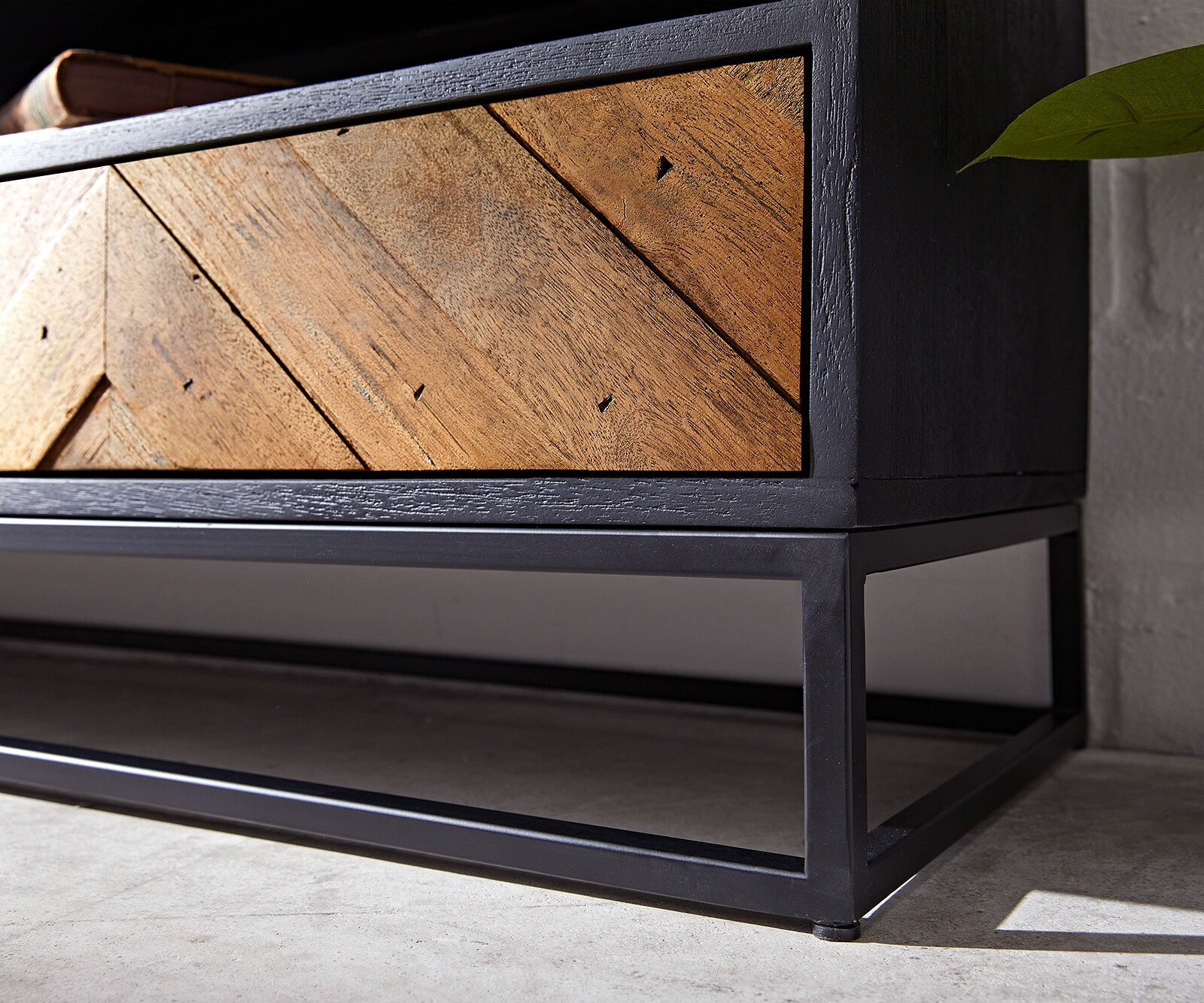 Meuble-TV Famke 200 cm mangue teck 2 compartiments 3 tiroirs 6