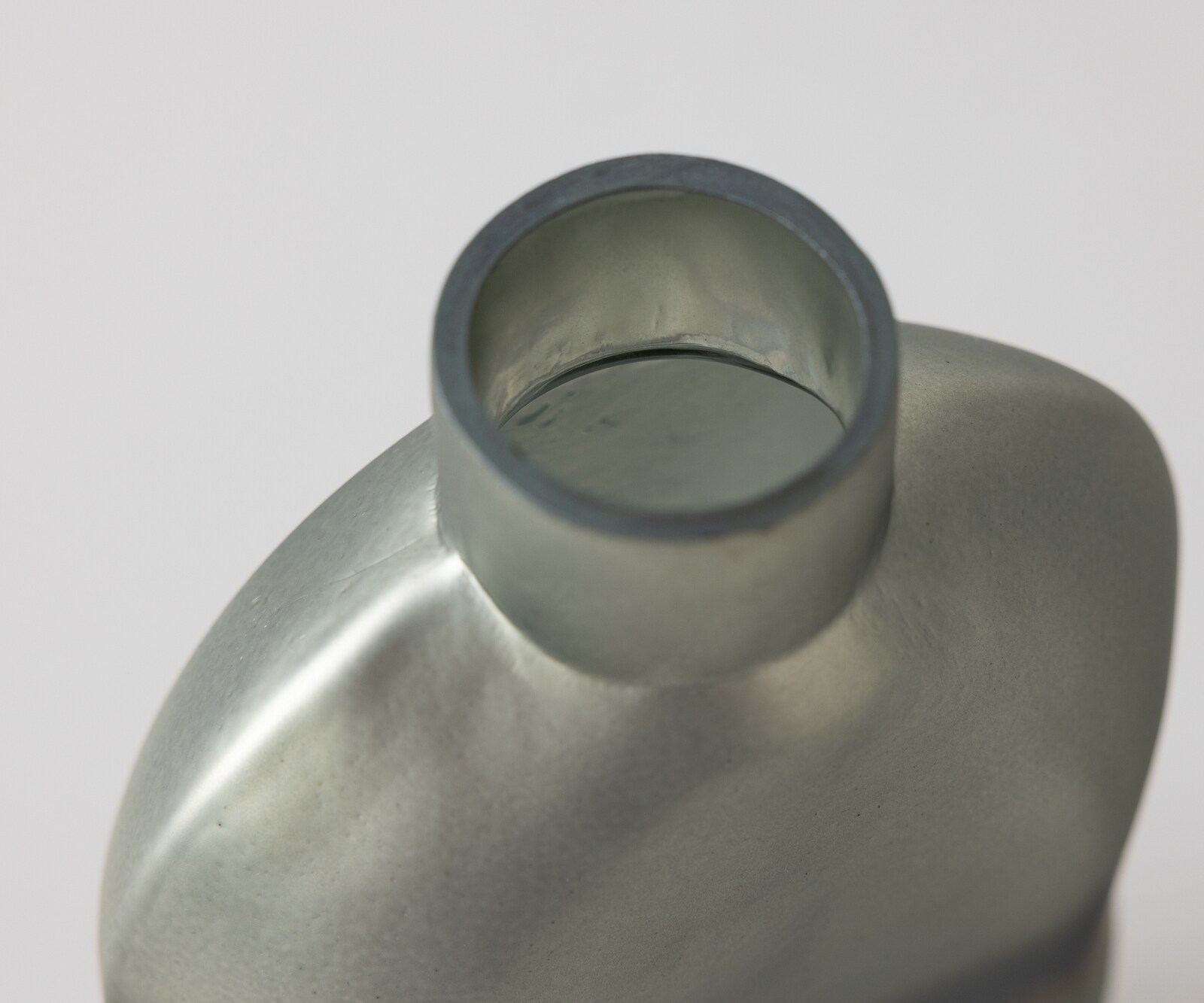 Vase Mireva l15 x P9 x H27 cm Verre Aurora Soufflé à la bouche 8