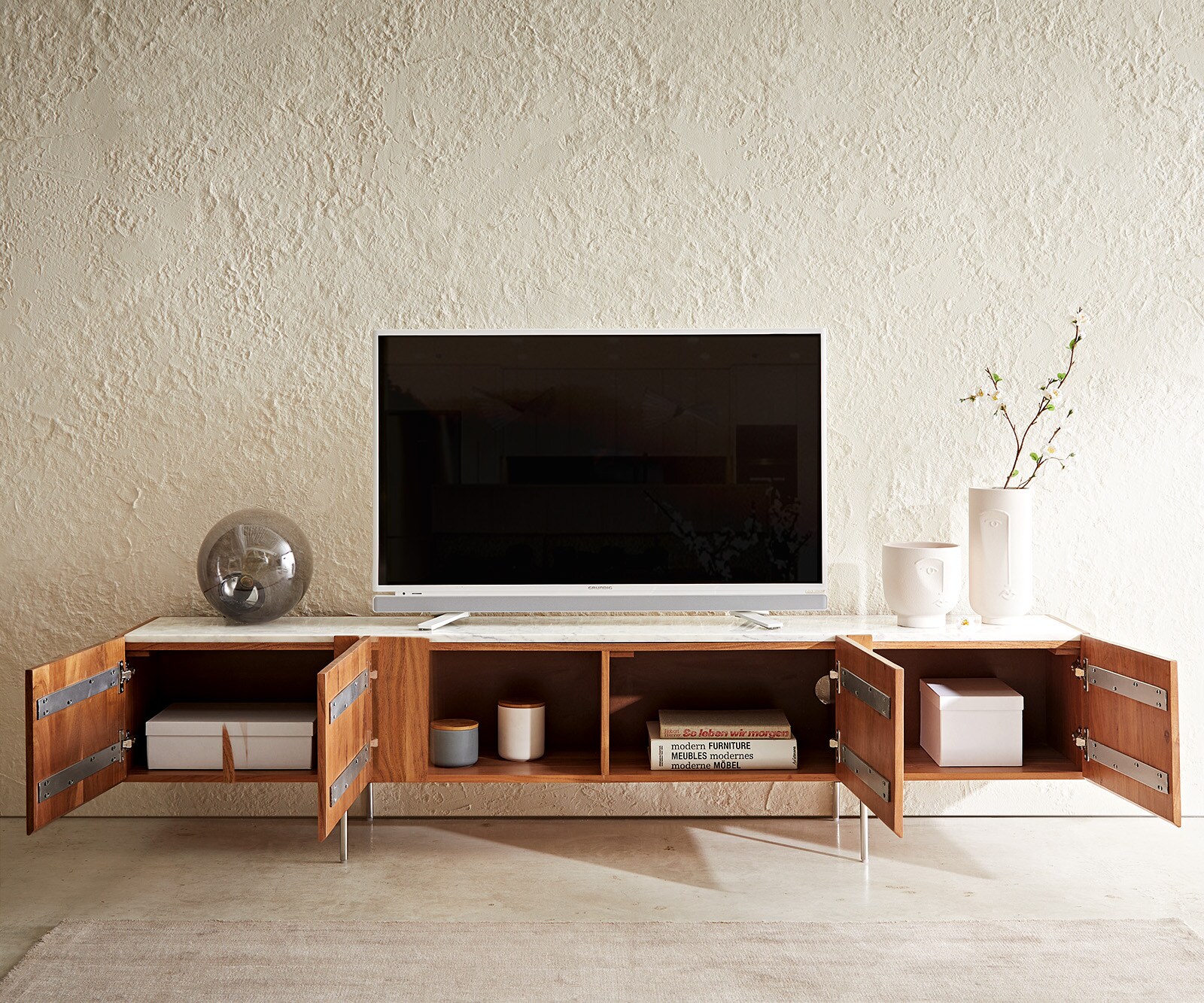 Meuble-TV Secara 200 cm acacia naturel 4 portes marbre pieds inoxydable 2