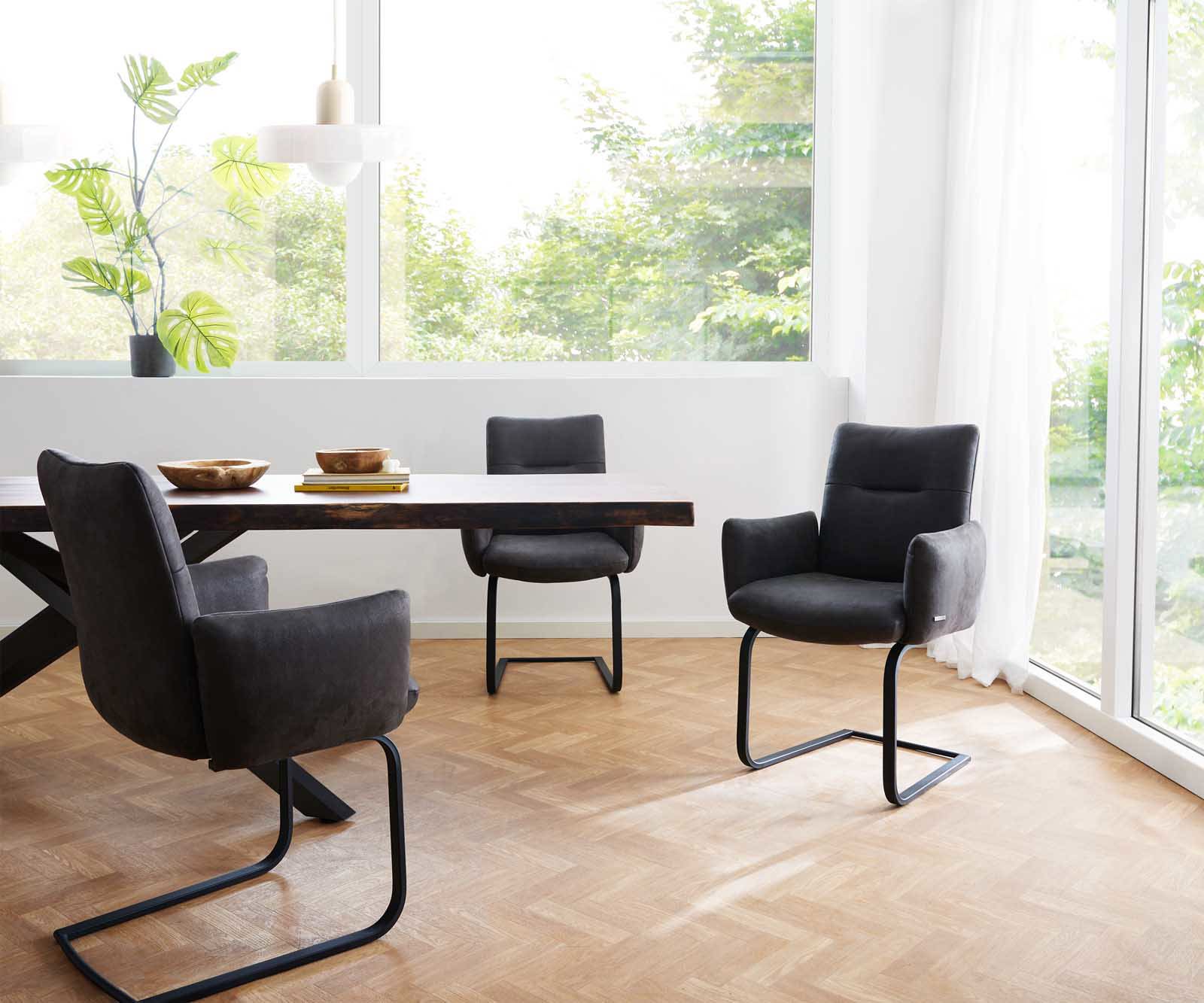 Cantilever Jova-Flex avec accoudoirs microvelours anthracite vintage pied cantilever plat noir ressorts ensachés 5 Cantilever Jova-Flex avec accoudoirs microvelours anthracite vintage pied cantilever plat noir ressorts ensachés 5