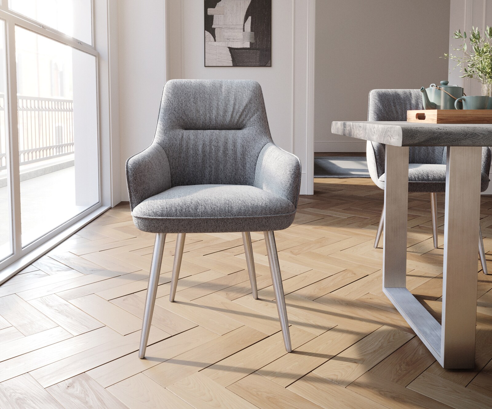 Chaise-de-salle-à-manger Zelia-Flex avec accoudoirs tissu texturé gris clair 4 pieds coniques acier inoxydable brossé ressorts ensachés 1 Chaise-de-salle-à-manger Zelia-Flex avec accoudoirs tissu texturé gris clair 4 pieds coniques acier inoxydable brossé ressorts ensachés 1
