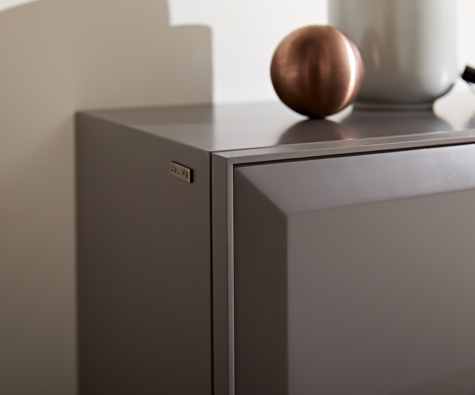 Buffet Marellia 200 cm Gris 4 portes Pied équerre inoxydable 5 Buffet Marellia 200 cm Gris 4 portes Pied équerre inoxydable 5