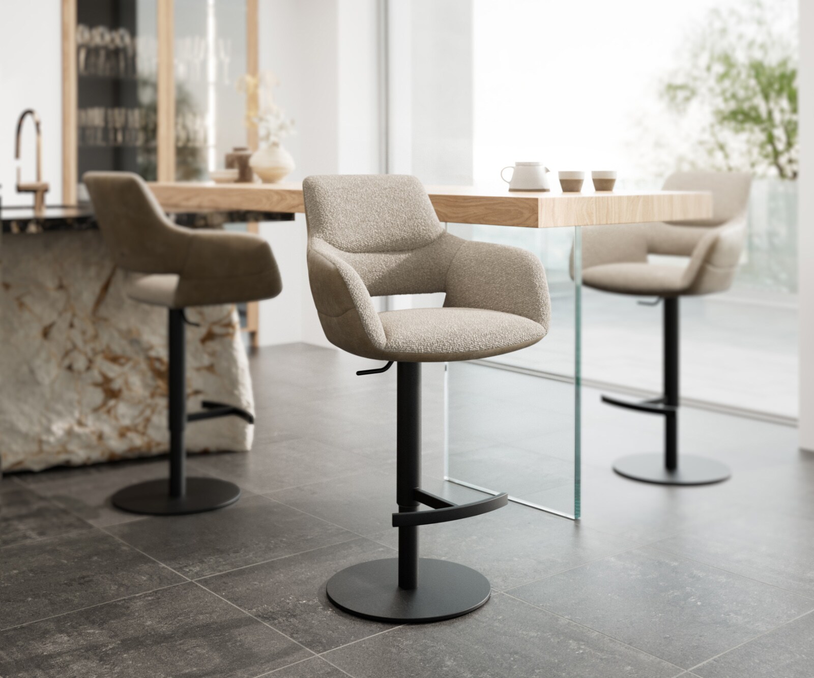 Chaise-de-bar Yago-Flex mélange de matériaux microfibre boue / bouclé boue pied pivotant réglable en hauteur métal noir pivotant ressorts ensachés