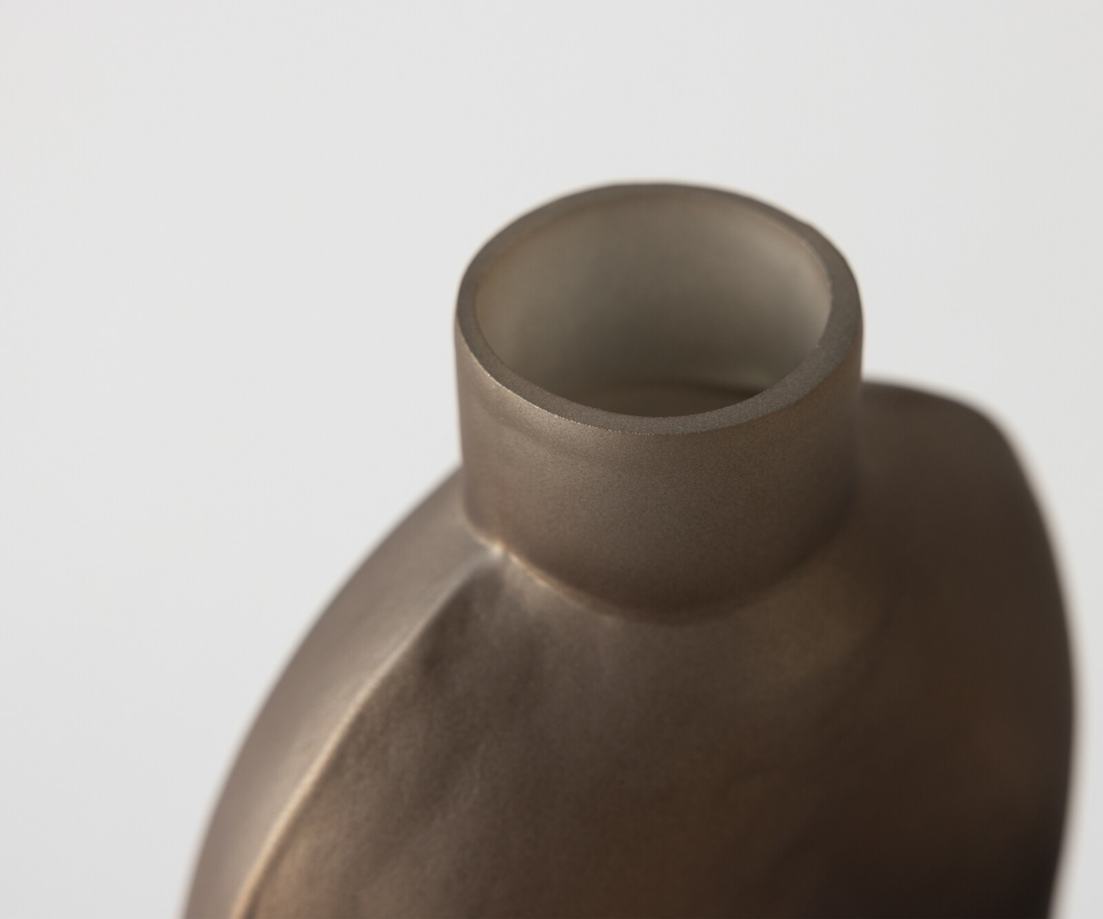 Vase Mireva l15 x P9 x H27 cm Verre Aurum Soufflé à la bouche 8