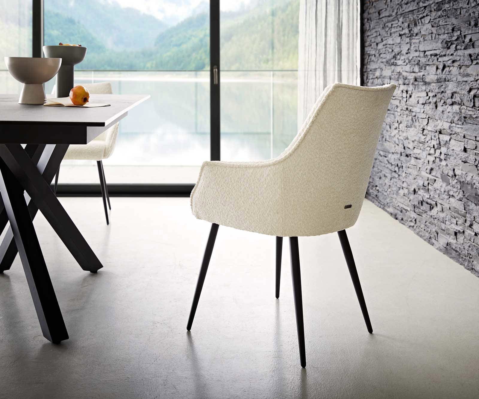 Chaise-de-salle-à-manger Alja-Flex avec accoudoirs bouclé blanc 4 pieds coniques noir ressorts ensachés 4 Chaise-de-salle-à-manger Alja-Flex avec accoudoirs bouclé blanc 4 pieds coniques noir ressorts ensachés 4