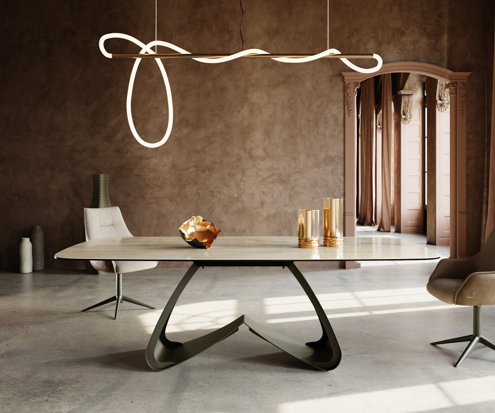 Table à manger Edge Boot 240x120 cm Céramique Iris FMG Onice Oro piètement en W Métal Finition effet Titan 2