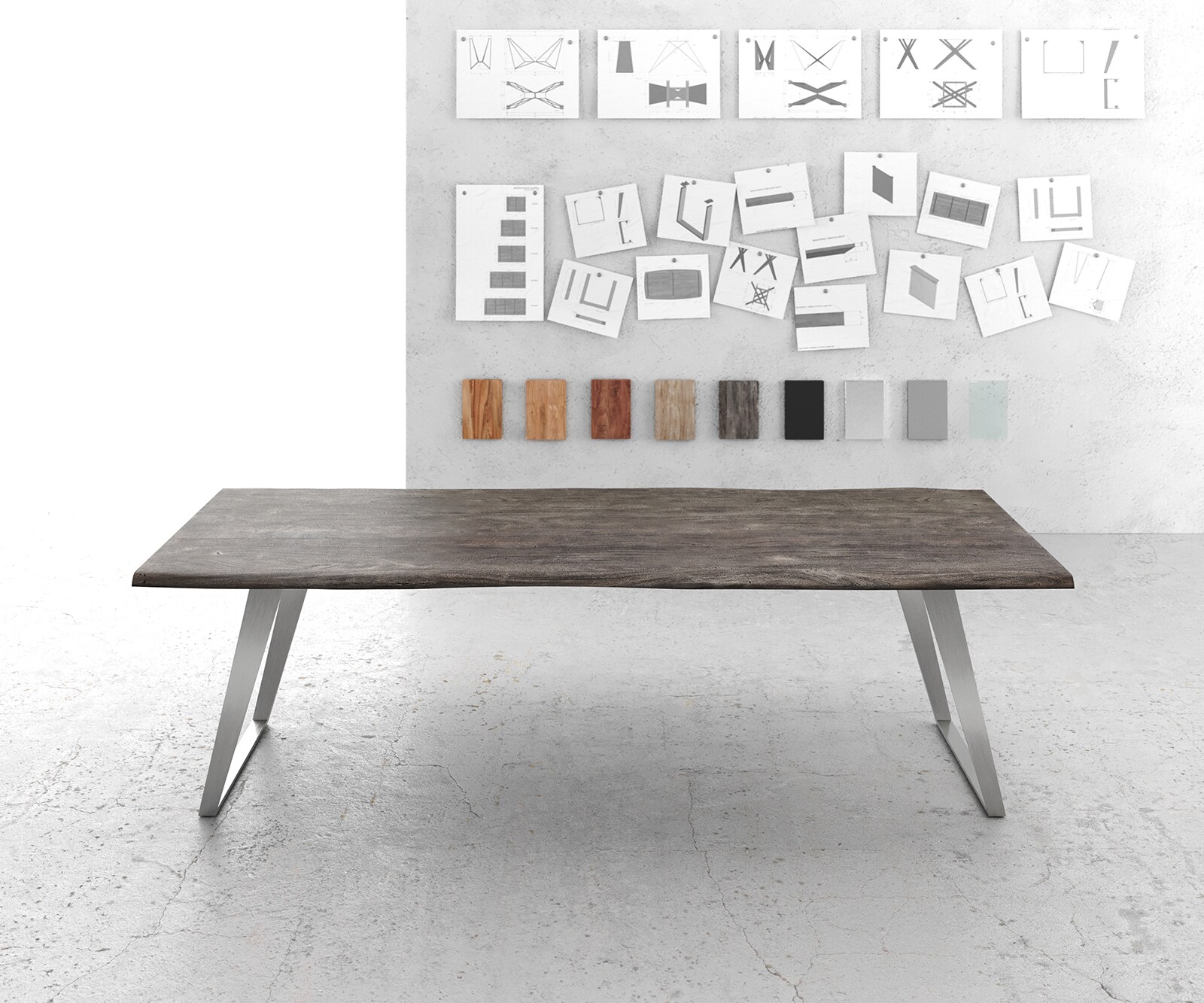 Table-à-manger Edge 260x100cm acacia platine acier inoxydable argent incliné Live-Edge 1