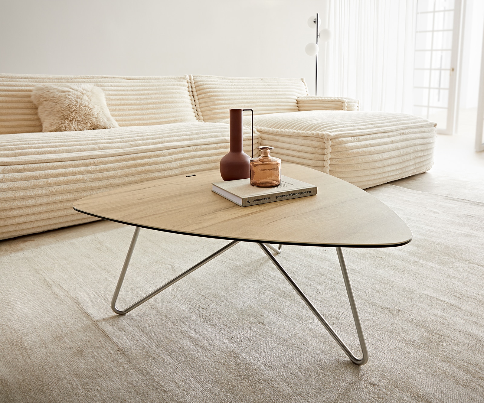 Table basse Ekrem céramique Hairpin piètement 4 Table basse Ekrem céramique Hairpin piètement 4