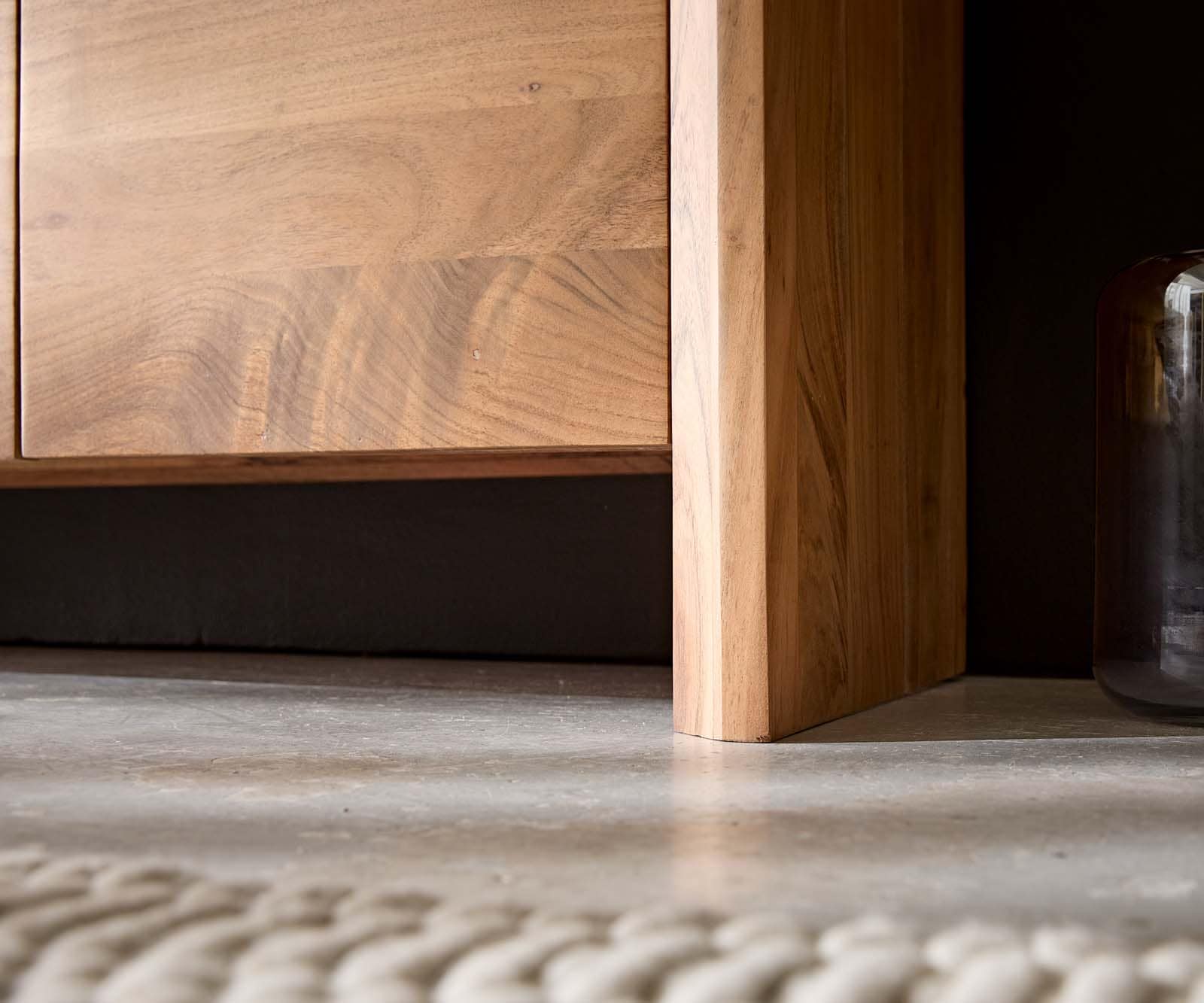 Buffet Assuan 175 cm Acacia Naturel 4 portes 1 compartiment 6 Buffet Assuan 175 cm Acacia Naturel 4 portes 1 compartiment 6