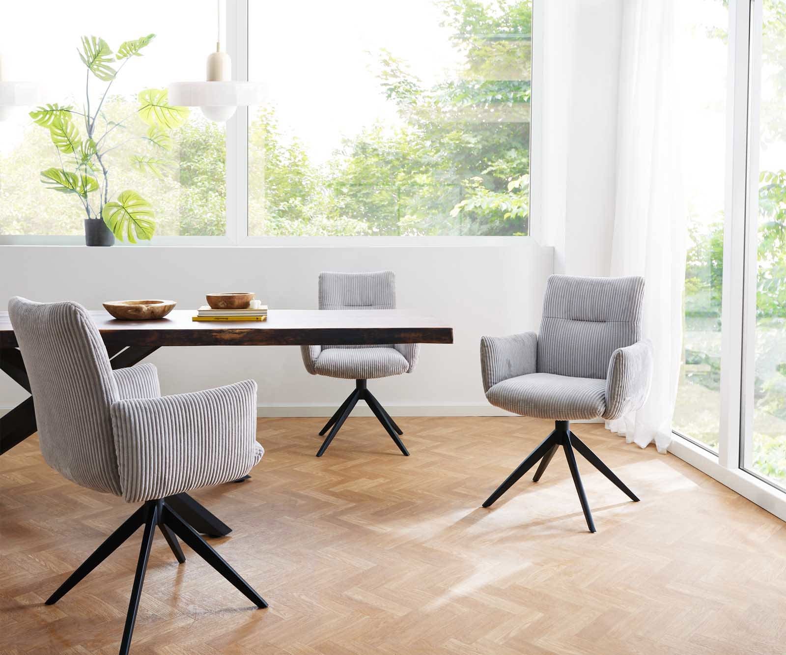 Chaise-pivotante Jova-Flex avec accoudoirs côtelé gris argenté pied croisé large noir pivotement sur 360° ressorts ensachés 5 Chaise-pivotante Jova-Flex avec accoudoirs côtelé gris argenté pied croisé large noir pivotement sur 360° ressorts ensachés 5