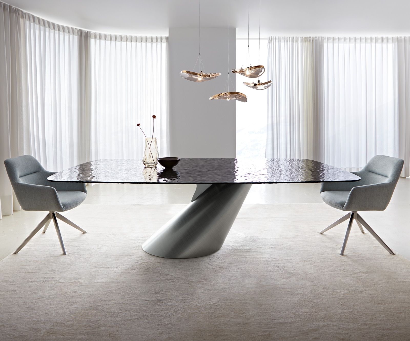 Table à manger Edge Boot 240x120 verre en relief noir 3D-Design Cono métallique argent 1