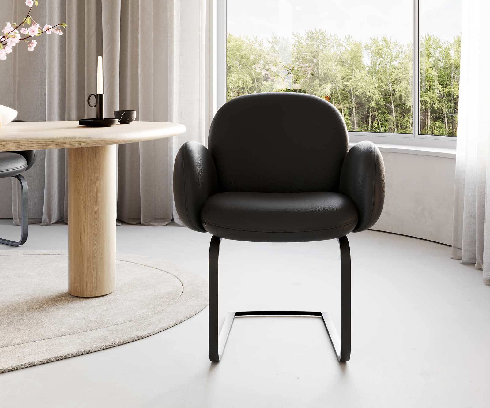 Cantilever Nube-Flex avec accoudoirs cuir de vache noir pied cantilever plat noir ressorts ensachés 2