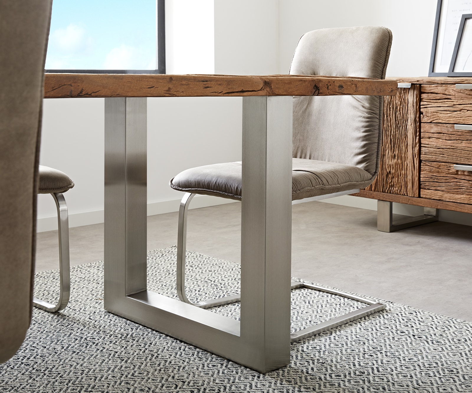Table-à-manger Reclaimed 200x100 cm aspect vintage inoxydable large 5 Table-à-manger Reclaimed 200x100 cm aspect vintage inoxydable large 5