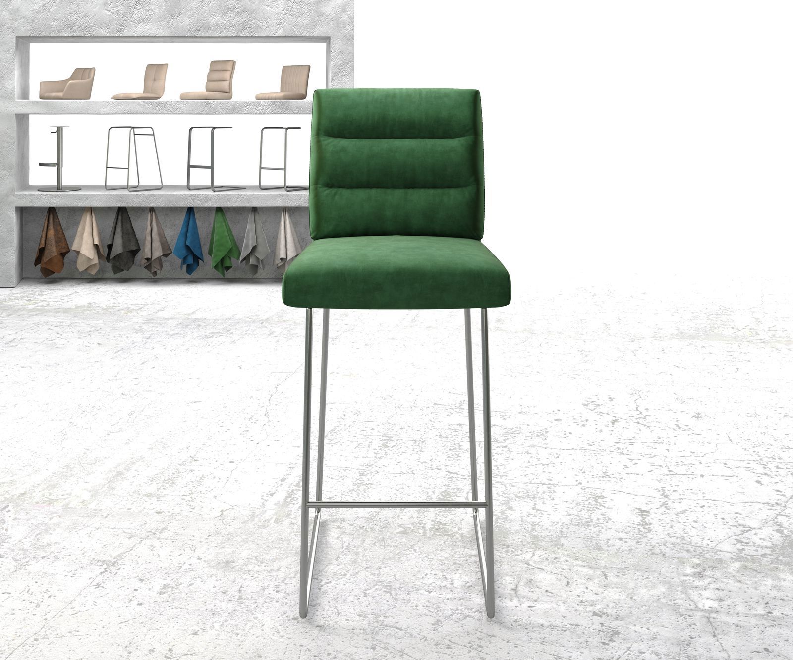 Chaise-de-bar Pela-Flex velours vert cadre de patins acier inoxydable 1