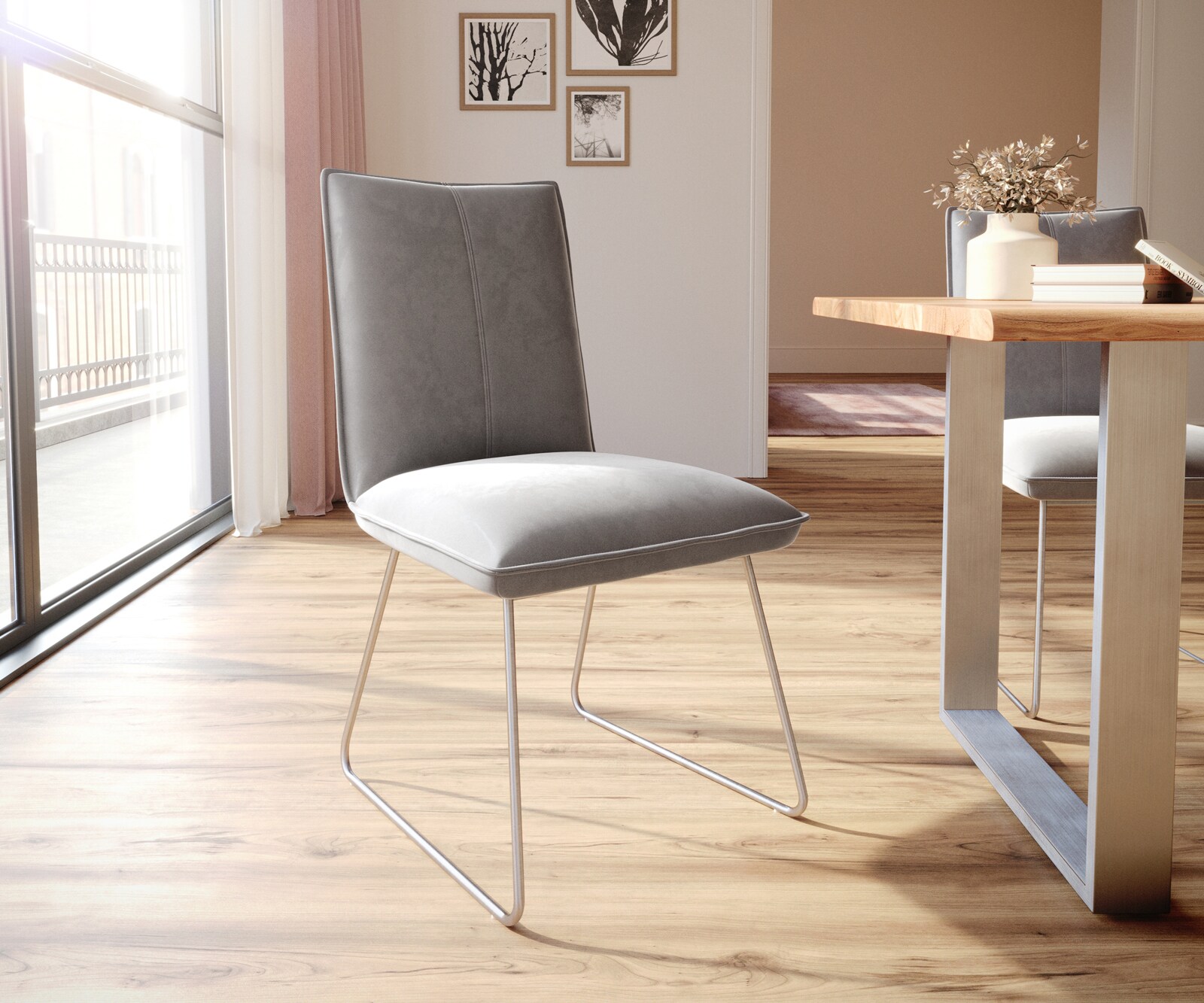 Chaise-de-salle-à-manger Lelio-Flex velours gris pied trapèze acier inoxydable brossé ressorts ensachés