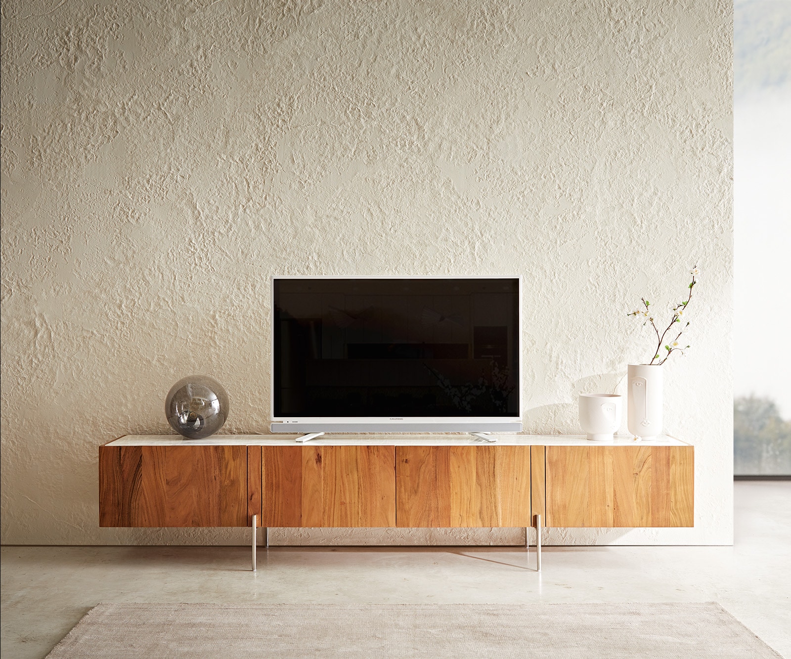 Meuble-TV Secara 220 cm acacia naturel 4 portes marbre pieds inoxydable 1 Meuble-TV Secara 220 cm acacia naturel 4 portes marbre pieds inoxydable 1
