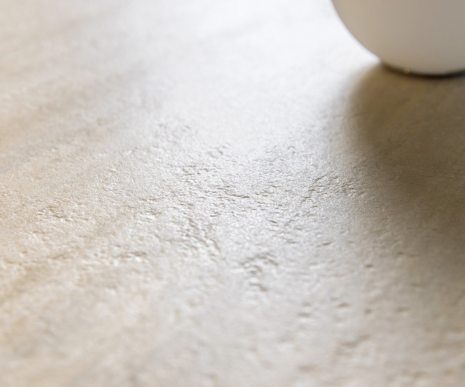 Table à manger Edge Ovale 220x120 Céramique Laminam®Travertino Bianco Crème-Blanc​ Zenthara anguleux Métal Blanc 5