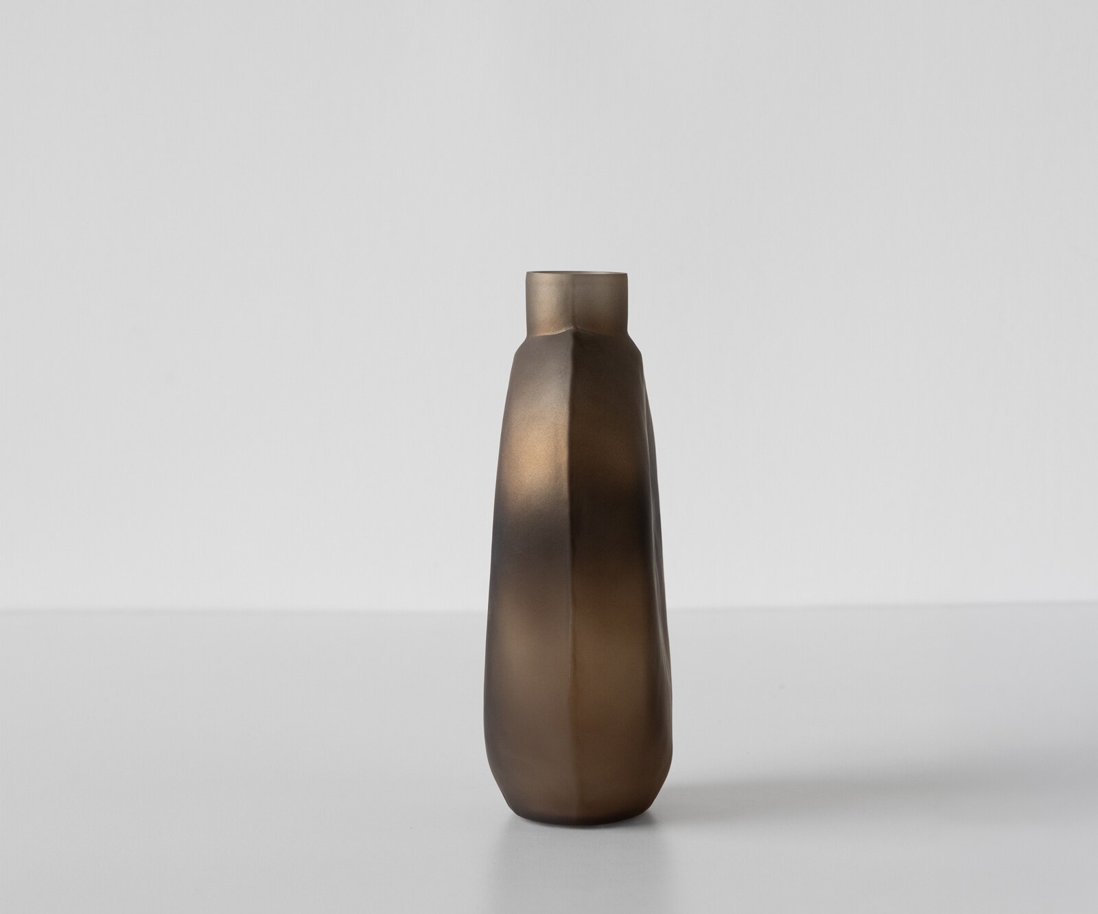 Vase Mireva l15 x P9 x H27 cm Verre Aurum Soufflé à la bouche 3