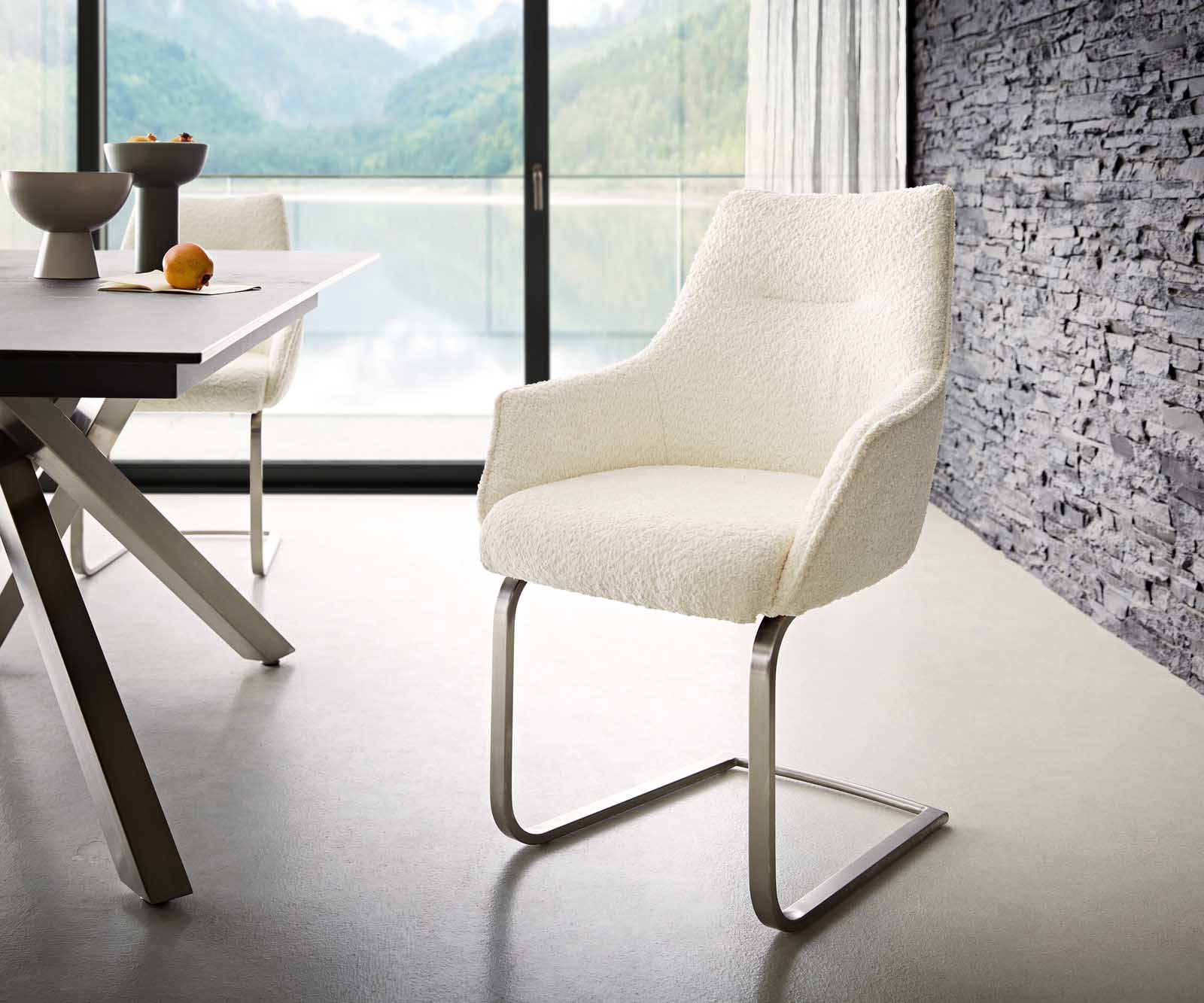 Cantilever Alja-Flex avec accoudoirs bouclé blanc pied cantilever plat acier inoxydable brossé ressorts ensachés