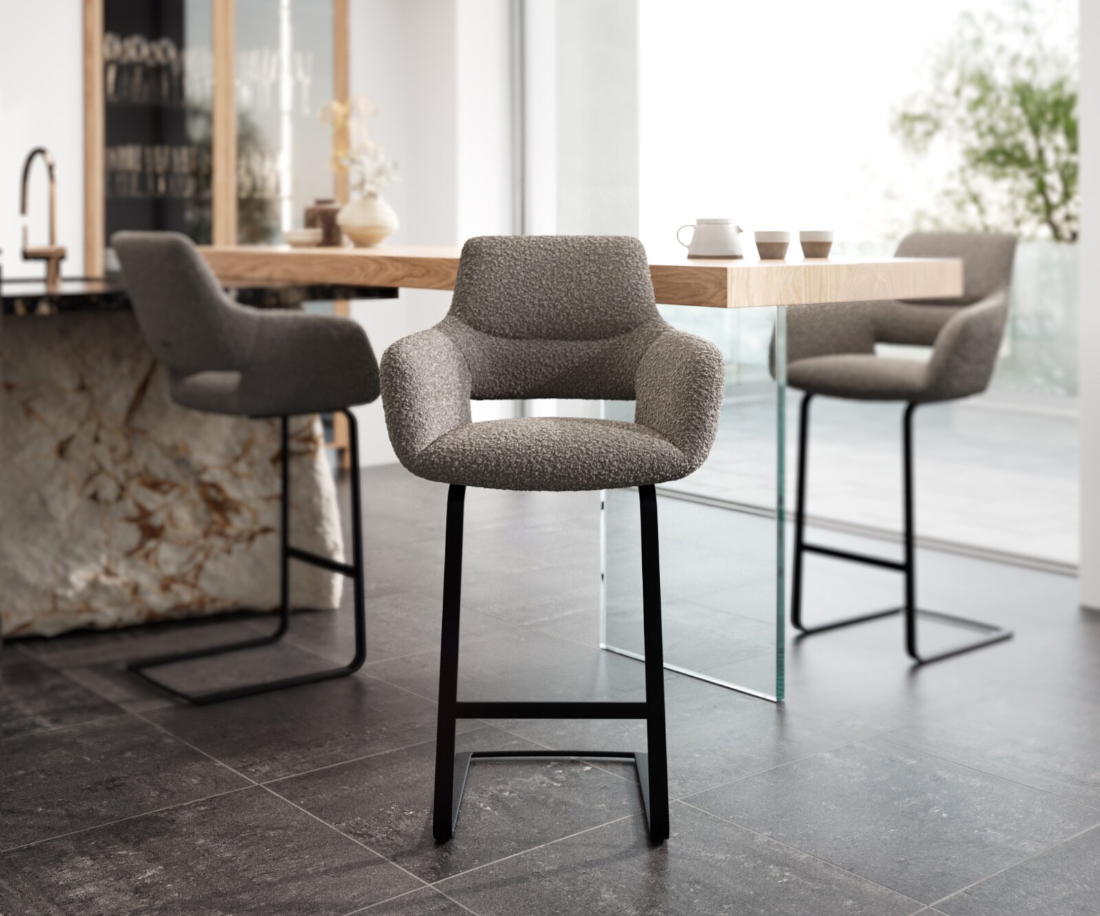 Chaise-de-bar Yago-Flex Bouclé Gris argenté Piétement luge plat Métal noir Ressorts ensachés 1