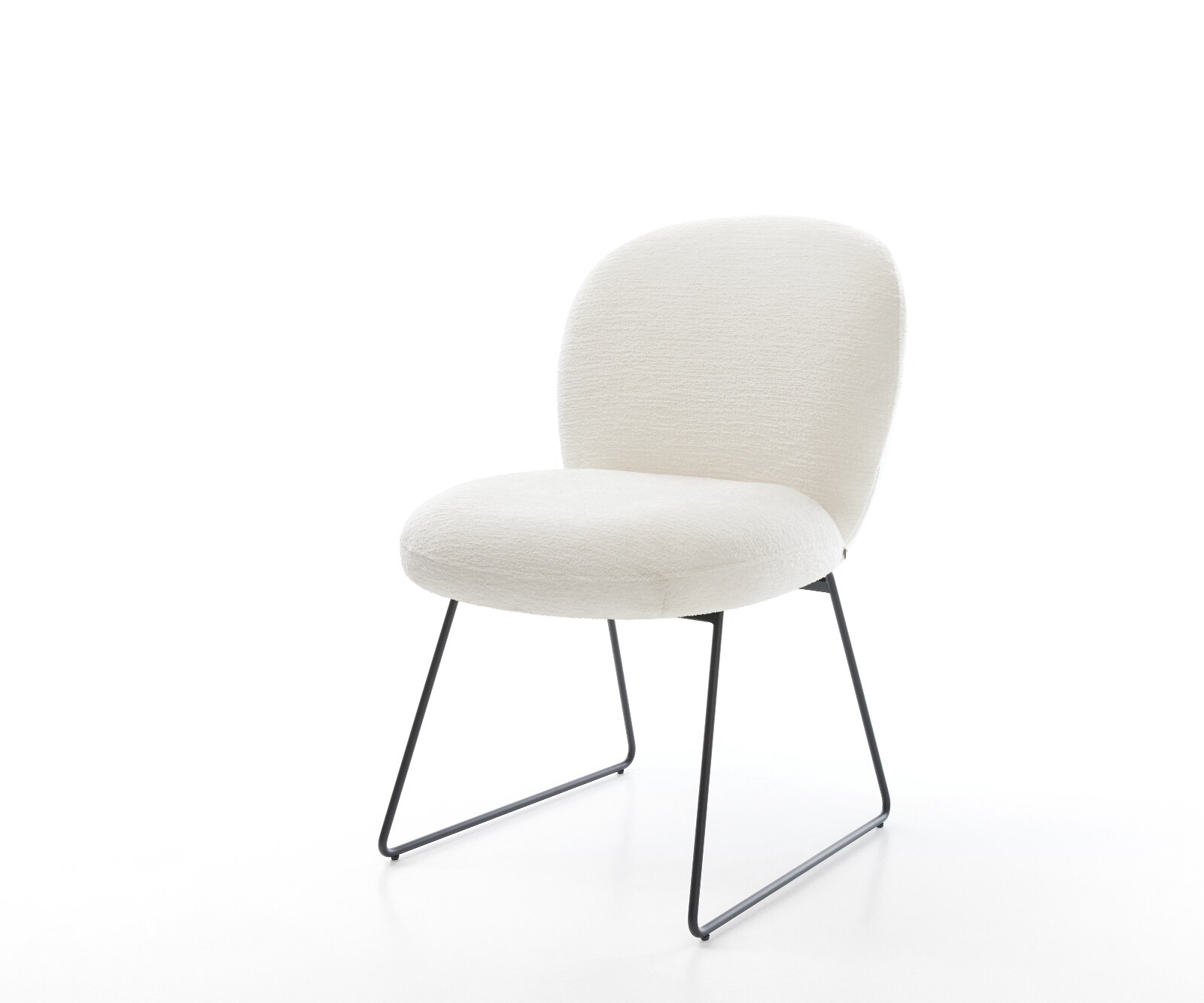 Chaise-de-salle-à-manger Nube-Flex bouclé doux beige pied trapèze noir resorts ensachés 1