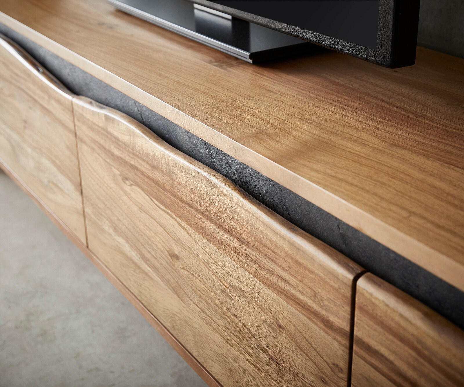 Meuble-TV Stonegrace 220x35 cm acacia nature 4 portes tronc d'arbre 3