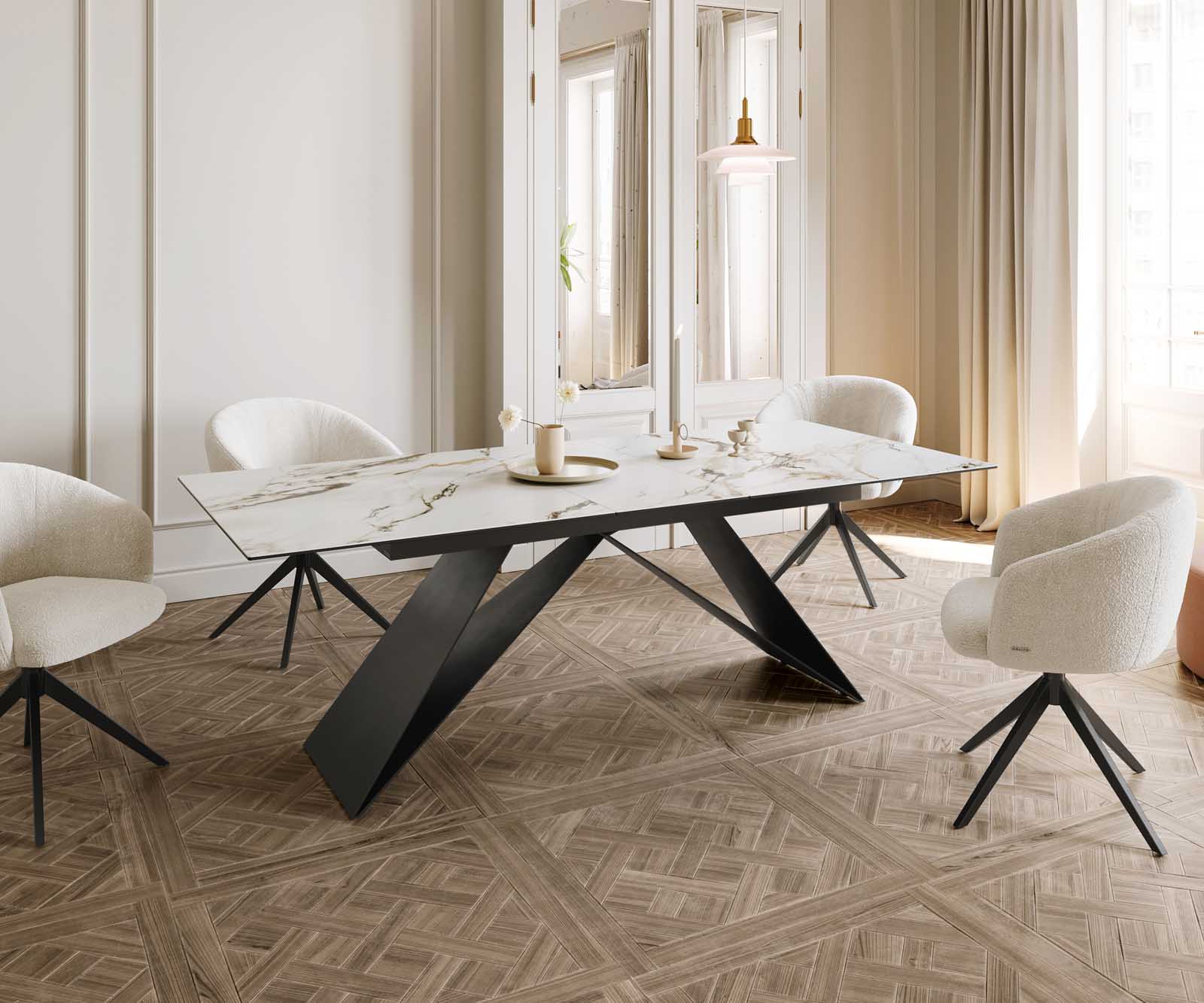 Table à manger Edge 180-220x100 céramique Calacatta Luxe blanc-doré-gris cadre en V acier plat noir extensible 8