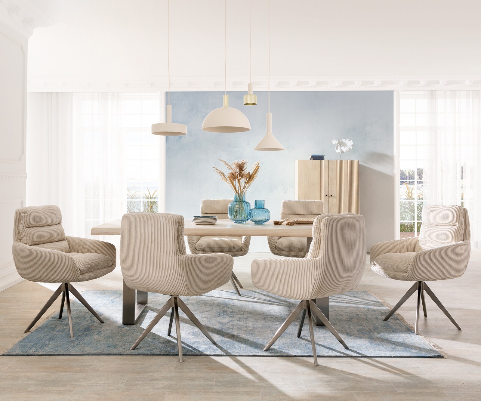 Chaise-de-salle-à-manger Abelia-Flex avec accoudoirs côtelé beige vintage pied croisé angulaire acier inoxydable brossé 3 Chaise-de-salle-à-manger Abelia-Flex avec accoudoirs côtelé beige vintage pied croisé angulaire acier inoxydable brossé 3