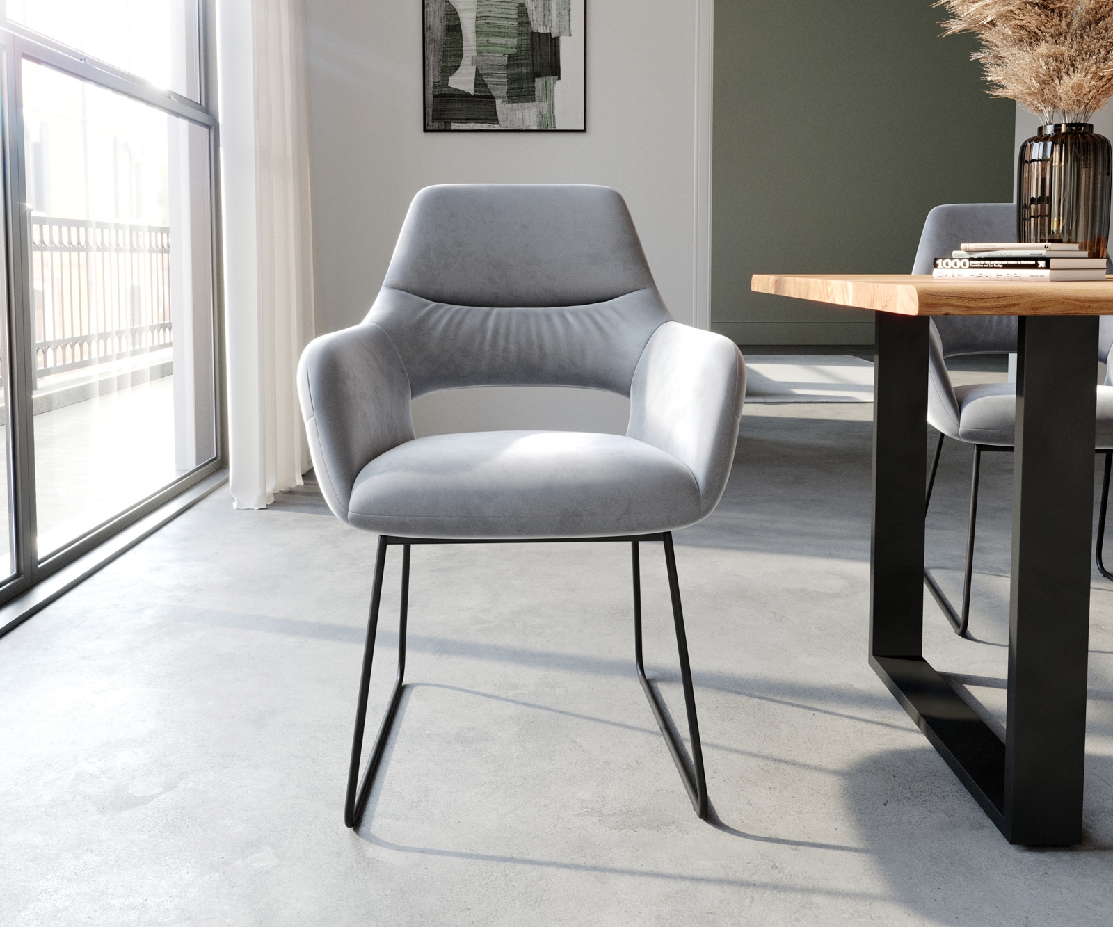 Chaise-de-salle-à-manger Yago-Flex avec accoudoirs velours gris pied trapèze noir ressorts ensachés 1 Chaise-de-salle-à-manger Yago-Flex avec accoudoirs velours gris pied trapèze noir ressorts ensachés 1