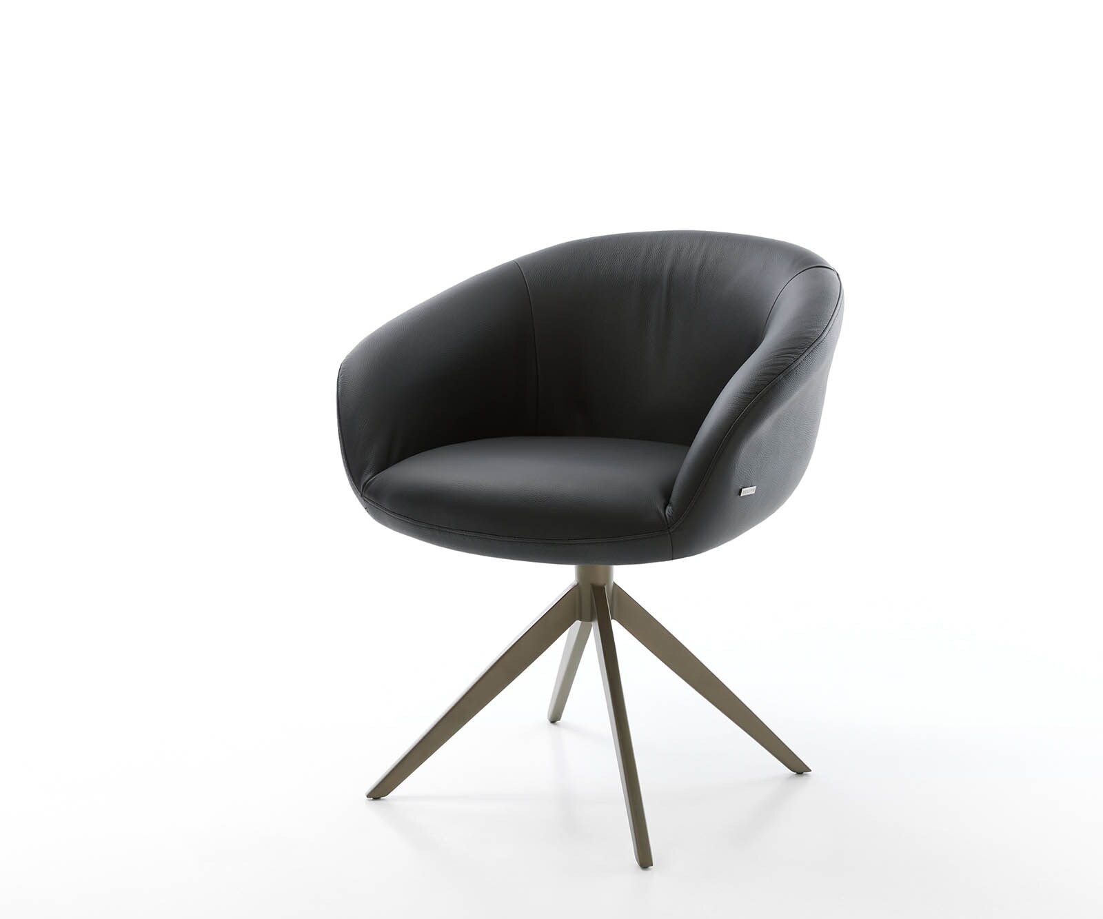 Chaise-pivotante Vinka-Flex avec accoudoirs cuir de vache noir pied croisé large aspect titane pivotement sur 360° ressorts ensachés