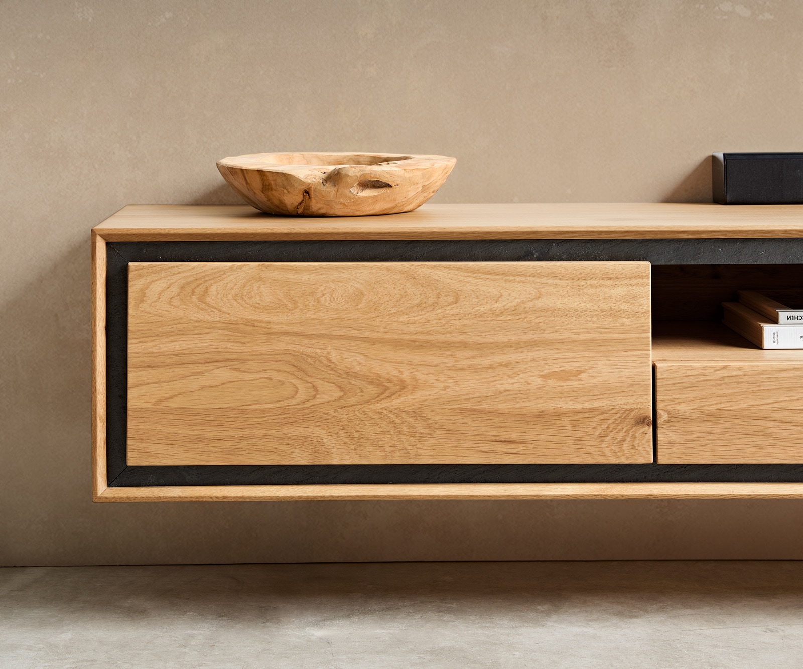 Meuble-TV Stonegrace 240 cm Chêne Naturel 2 portes 1 compartiment 2 tiroirs Placage pierre Suspendu 5 Meuble-TV Stonegrace 240 cm Chêne Naturel 2 portes 1 compartiment 2 tiroirs Placage pierre Suspendu 5