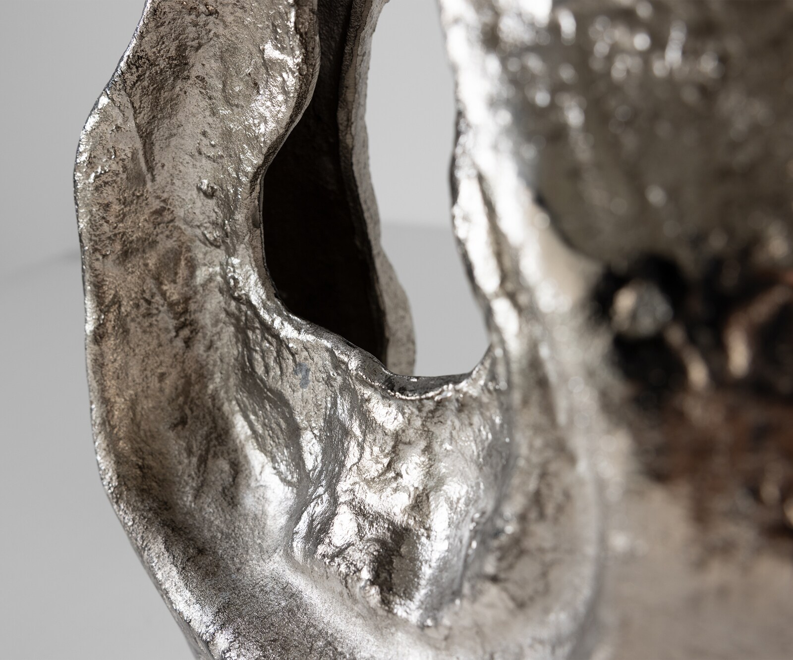 Sculpture Nexora l40 x P17 x H42 cm Aluminium Platin Faite main 2