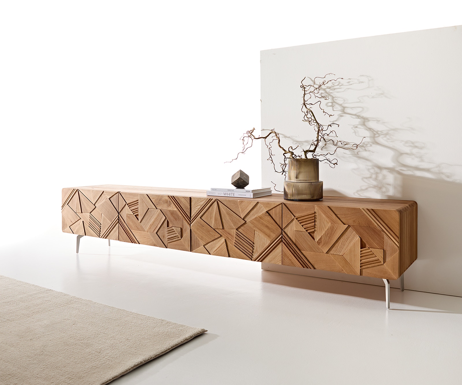 Meuble-TV Eldoria 220 cm orme naturel effet 3D 2 portes 2 tiroirs pied équerre inoxydable 1 Meuble-TV Eldoria 220 cm orme naturel effet 3D 2 portes 2 tiroirs pied équerre inoxydable 1