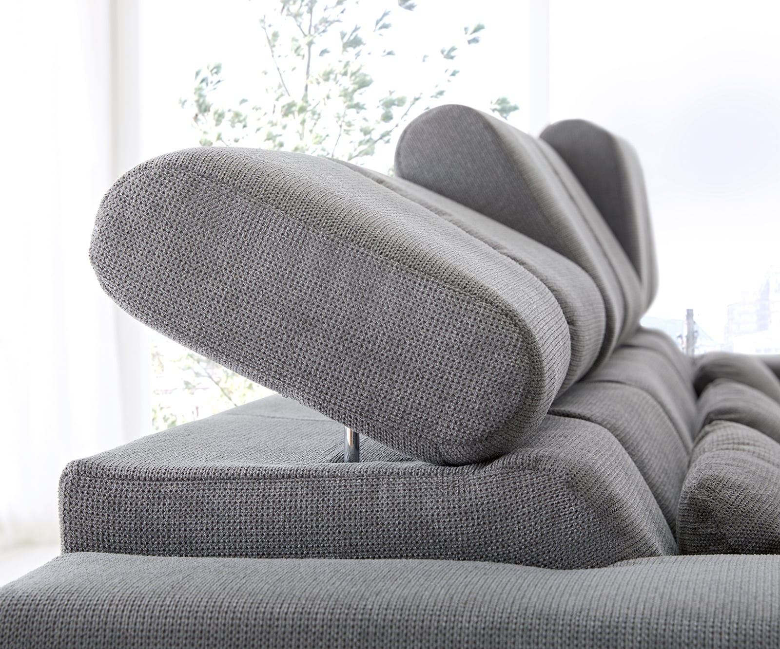 Canapé-d'angle Ordino 285x200 microfibre gris ottomane droite réglage électrique de la profondeur d'assise 7