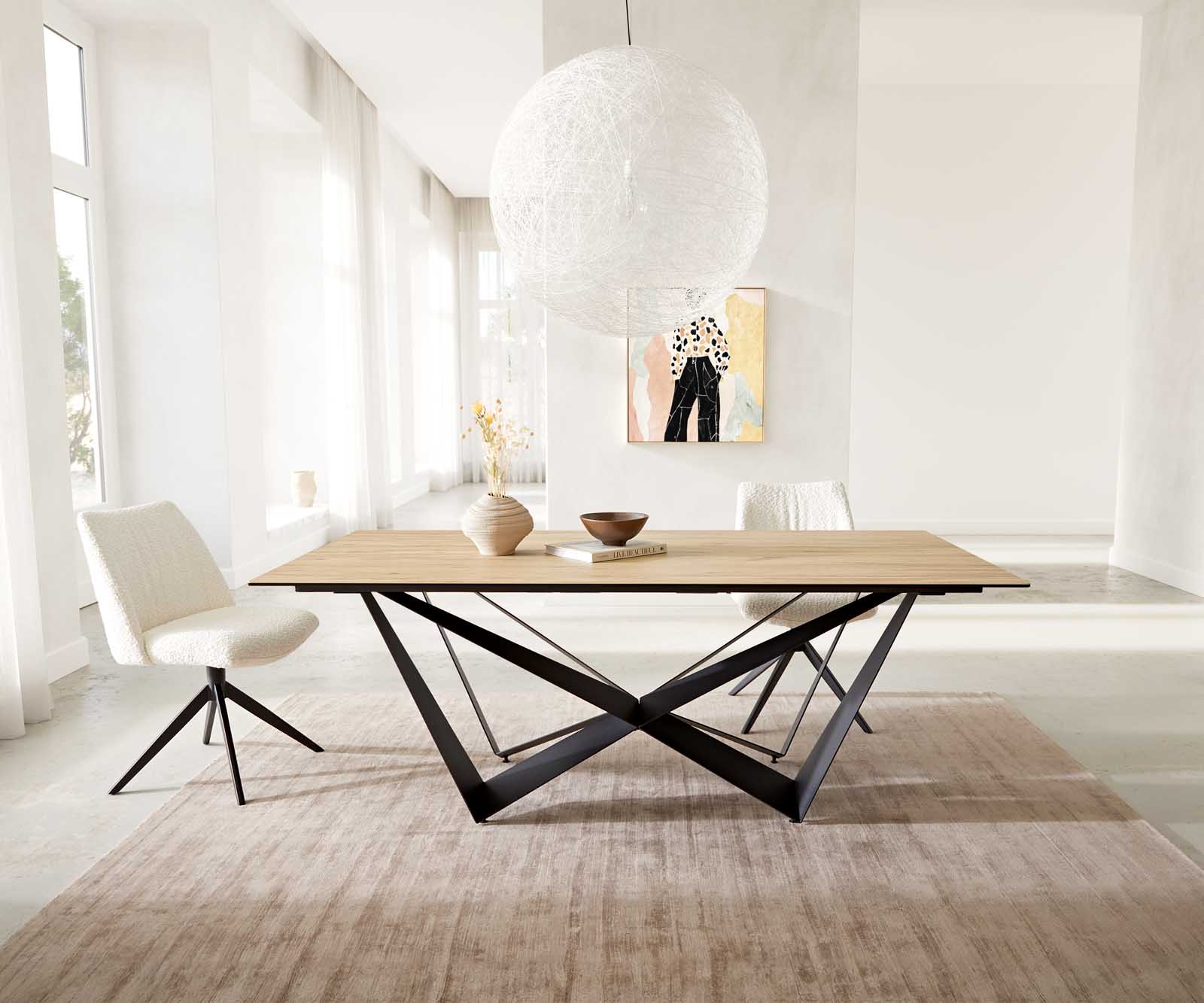 Table à manger Edge 200x100 céramique Laminam® Sabbia couleur chêne Spider acier plat noir Table à manger Edge 200x100 céramique Laminam® Sabbia couleur chêne Spider acier plat noir