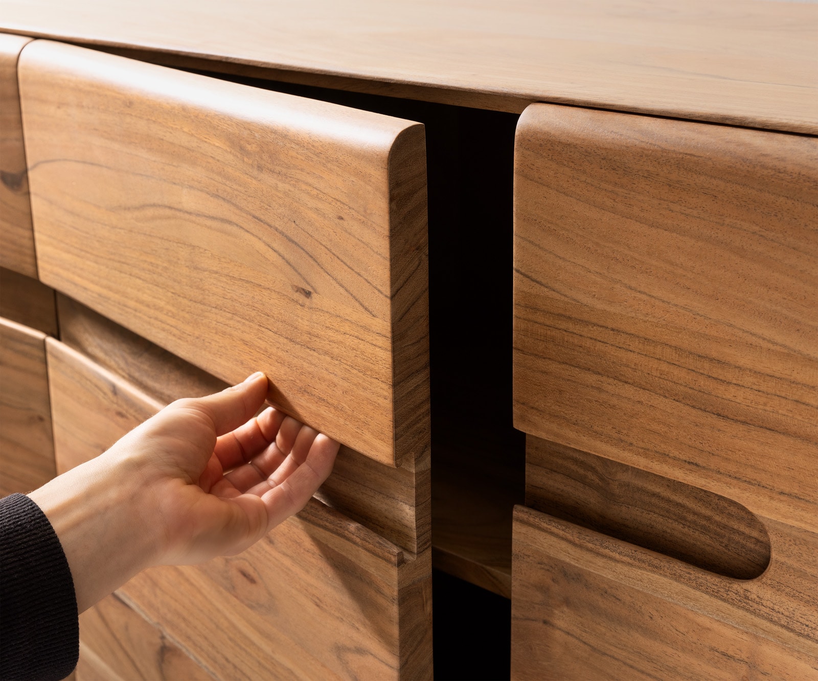 Meuble-TV Anaya 200 cm acacia naturel 4 portes suspendues 4 Meuble-TV Anaya 200 cm acacia naturel 4 portes suspendues 4