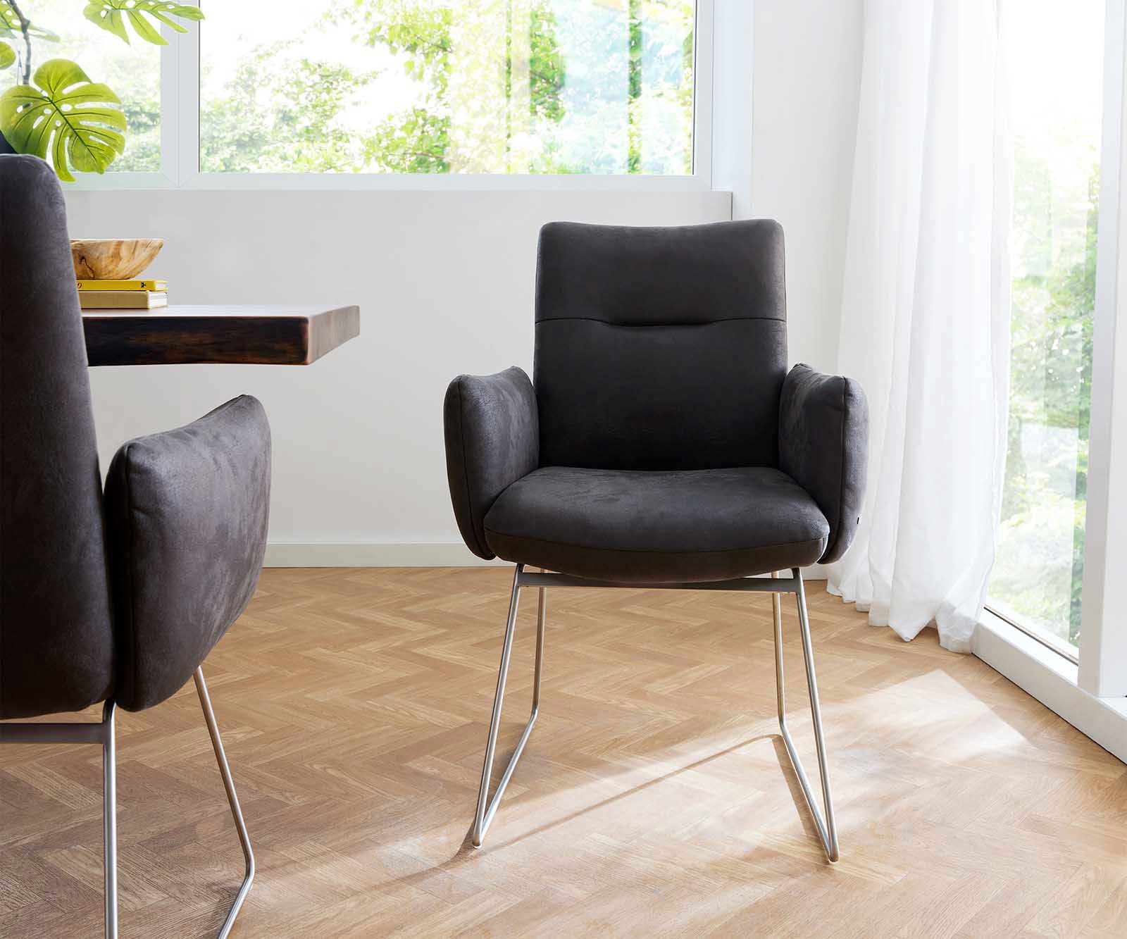 Chaise-de-salle-à-manger Jova-Flex avec accoudoirs microvelours anthracite vintage pied trapèze acier inoxydable brossé ressorts ensachés 1 Chaise-de-salle-à-manger Jova-Flex avec accoudoirs microvelours anthracite vintage pied trapèze acier inoxydable brossé ressorts ensachés 1