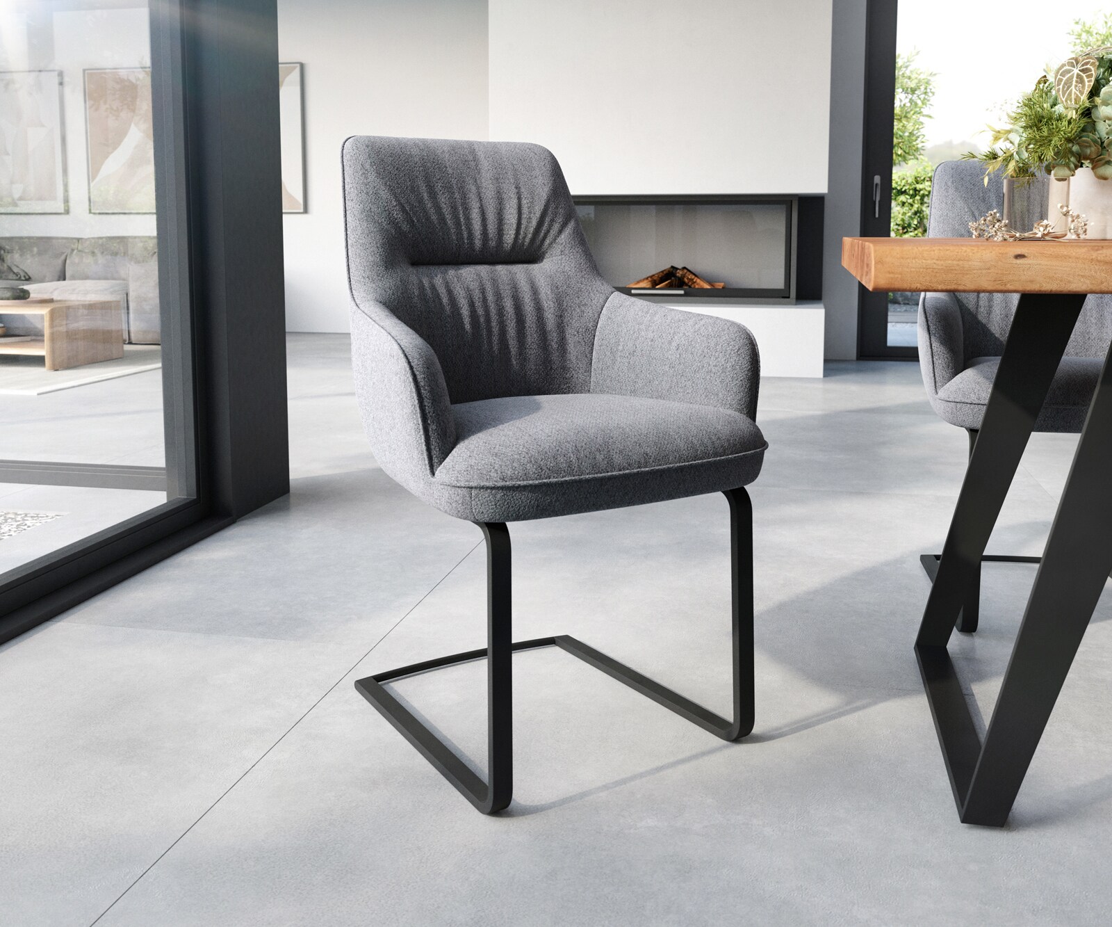 Cantilever Zelia-Flex avec accoudoirs tissu texturé gris clair pied cantilever plat noir ressorts ensachés