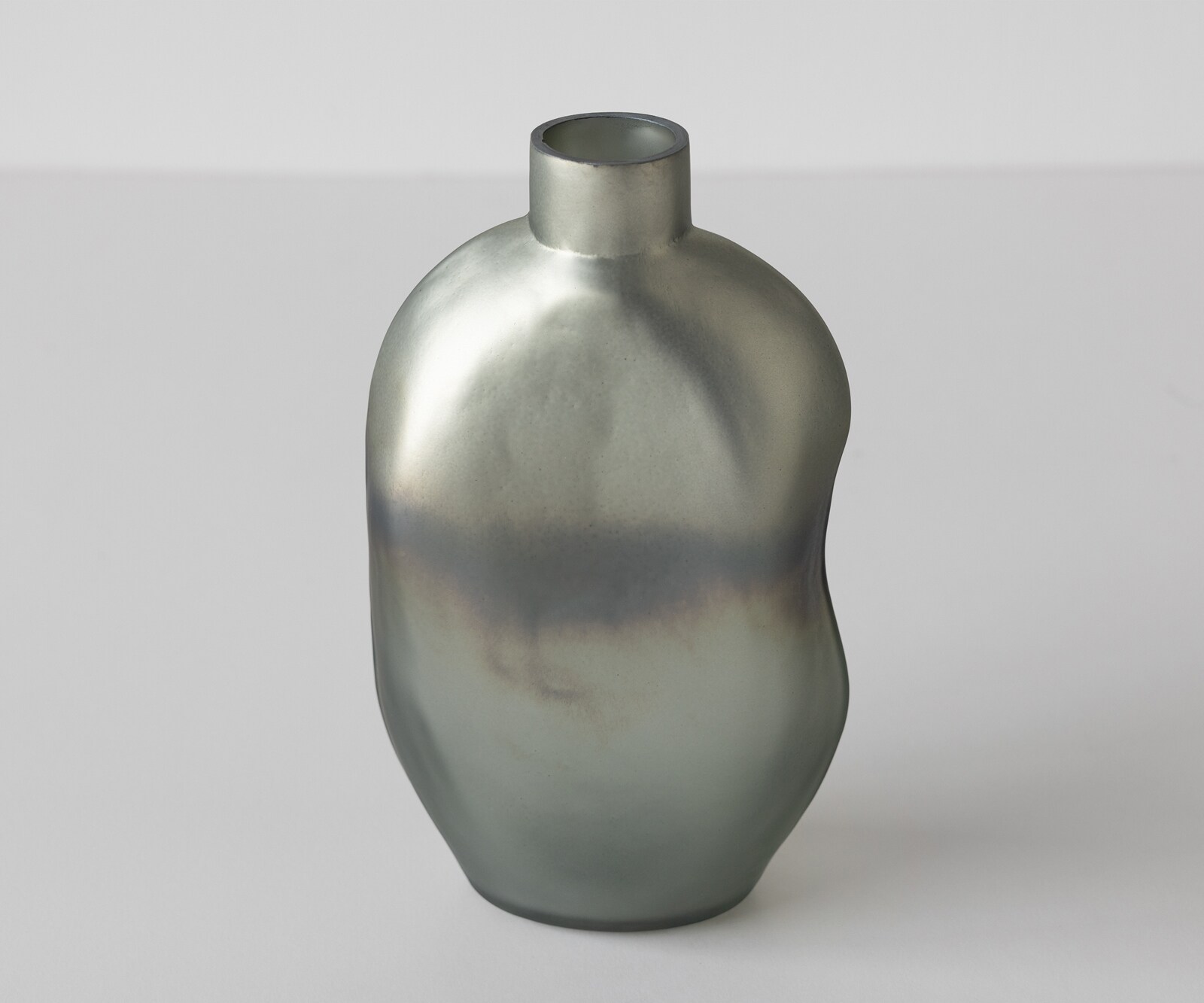 Vase Mireva l15 x P9 x H27 cm Verre Aurora Soufflé à la bouche 4