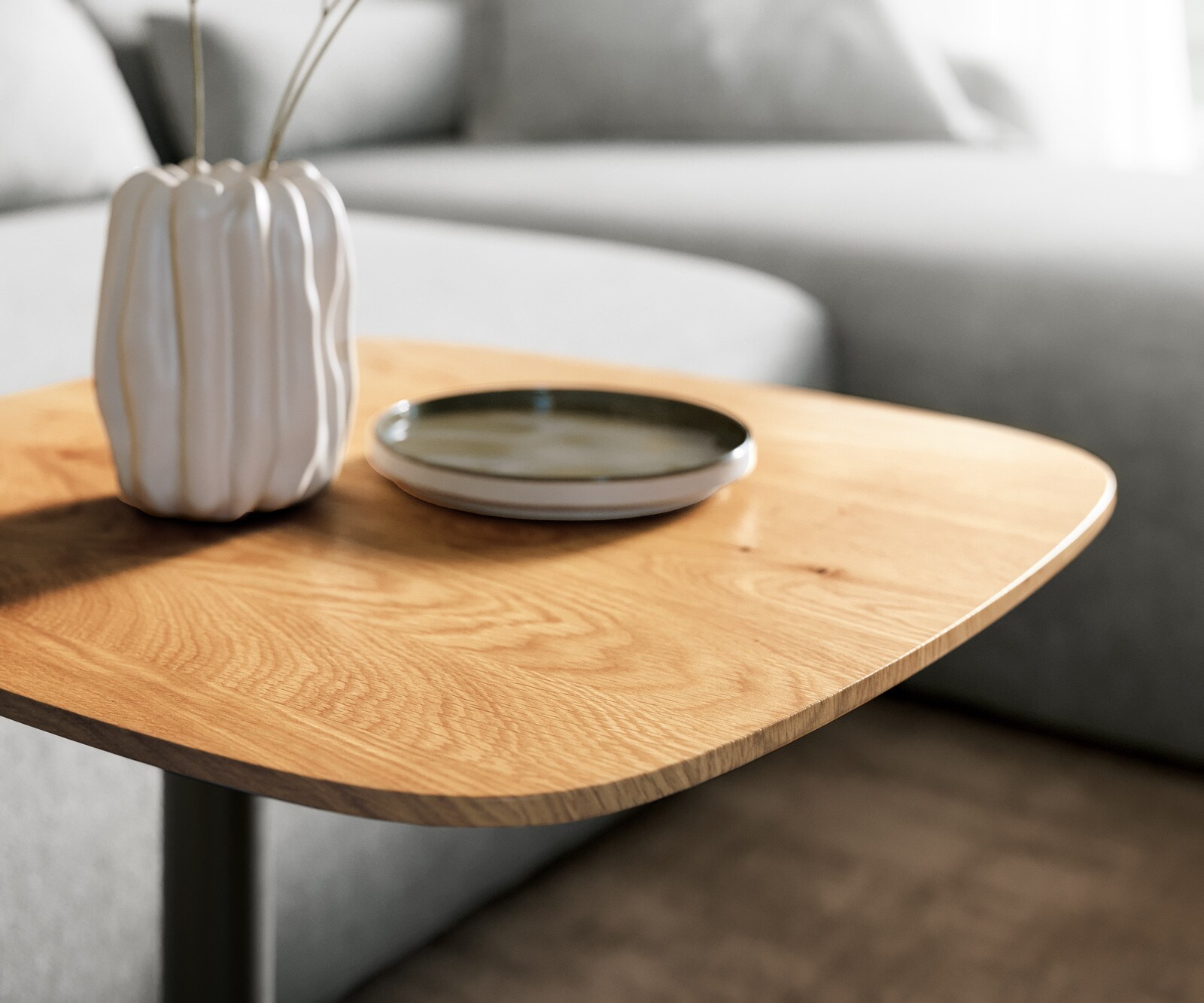 table d’appoint Edge Boot 50x50 cm chêne naturel bord suisse Eleny métal noir 4