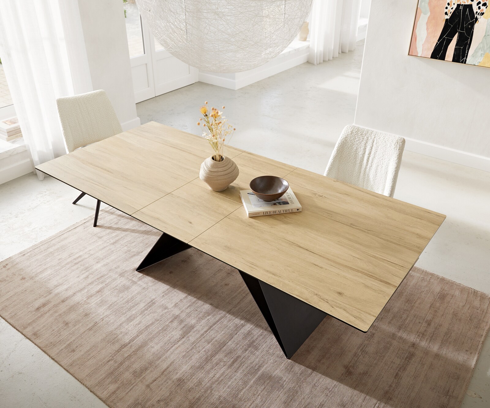 Table à manger Edge 180-220x100 céramique Laminam® Sabbia couleur chêne cadre en V acier plat noir extensible 3