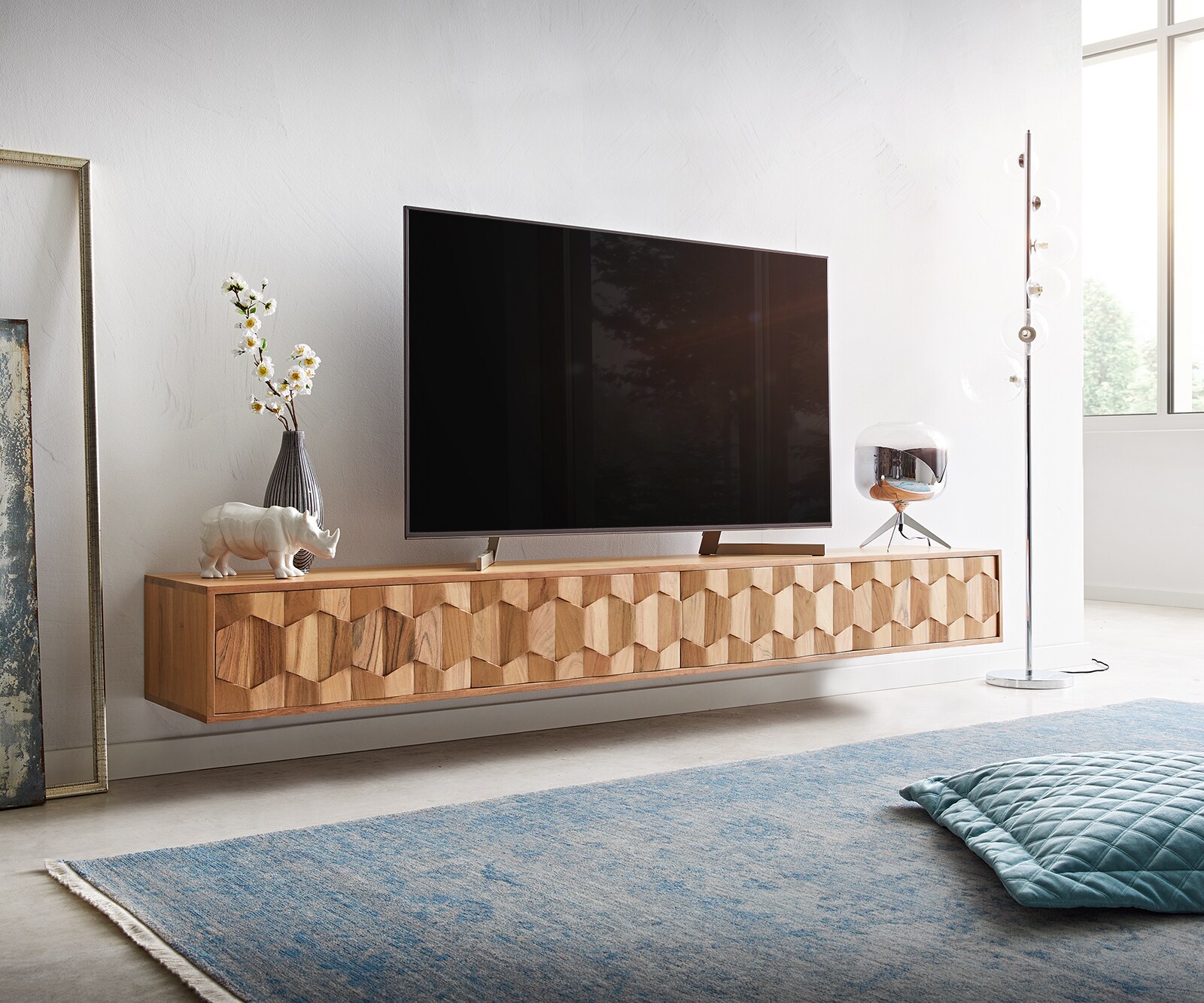 Meuble-TV Fevo 220 cm acacia naturel 4 portes flottantes