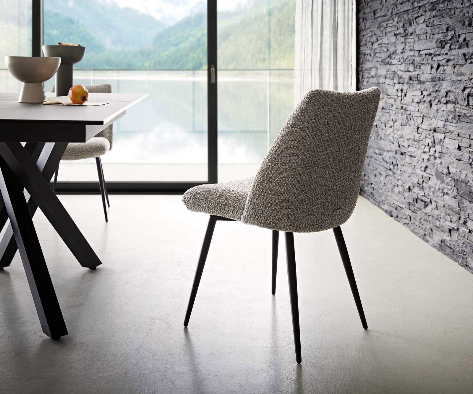 Chaise-de-salle-à-manger Elso-Flex bouclé gris argenté 4 pieds coniques noir ressorts ensachés 4 Chaise-de-salle-à-manger Elso-Flex bouclé gris argenté 4 pieds coniques noir ressorts ensachés 4