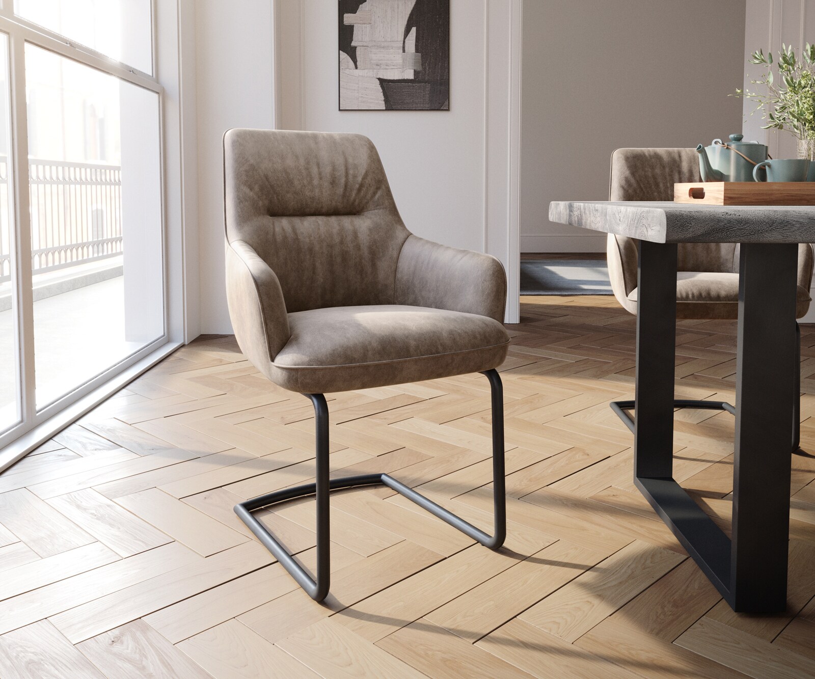 Cantilever Zelia-Flex avec accoudoirs microvelours taupe vintage pied cantilever rond noir ressorts ensachés