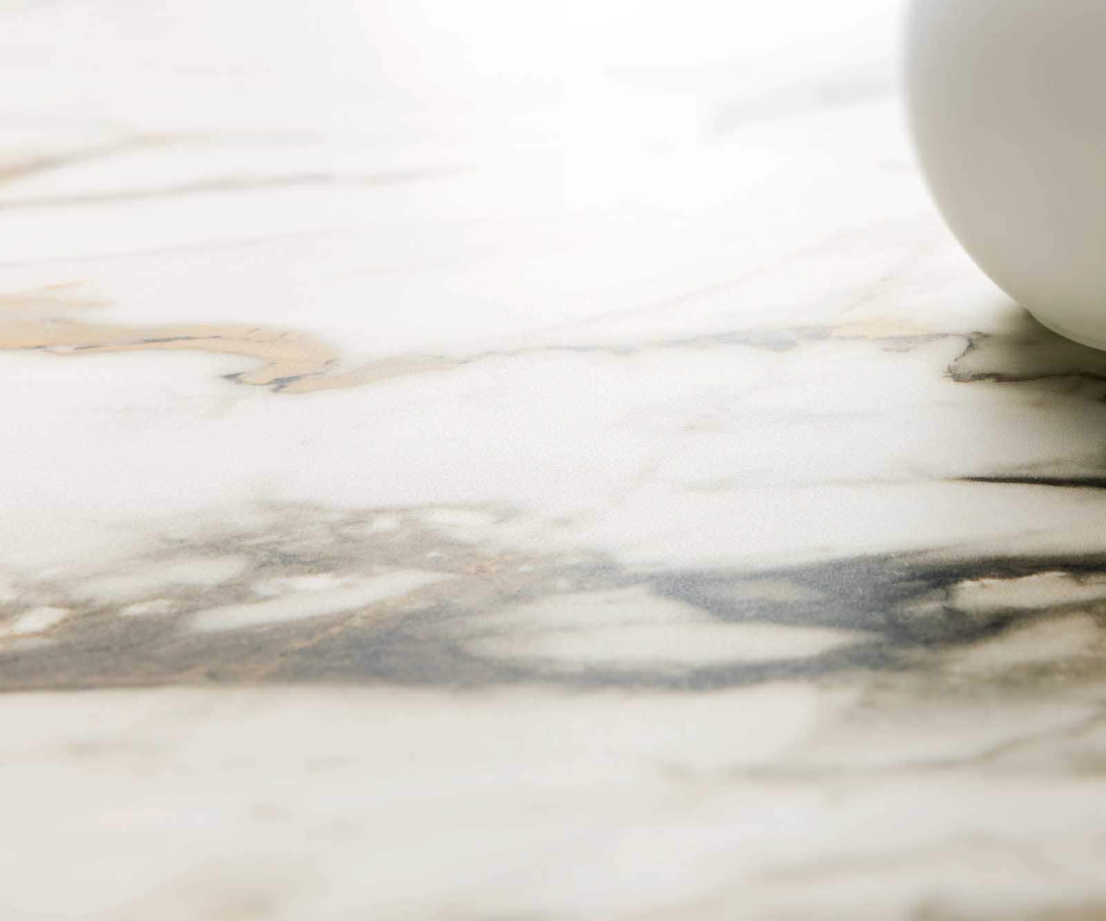 Table à manger Edge 180-220x100 Céramique Calacatta Luxe Blanc-Or-Gris cadre en W Finition Effet Titane Extensible 3 Table à manger Edge 180-220x100 Céramique Calacatta Luxe Blanc-Or-Gris cadre en W Finition Effet Titane Extensible 3